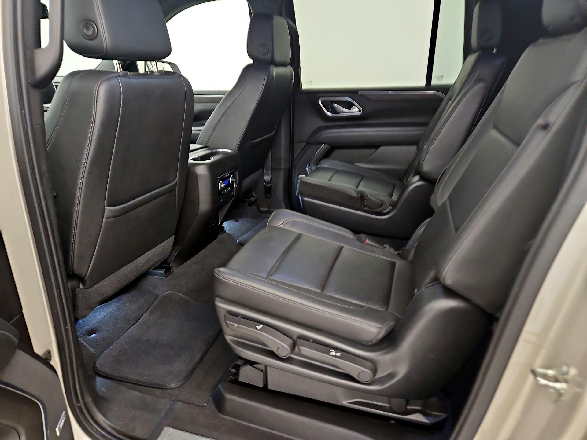 Thumbnail: 2021 Chevrolet Suburban - 19