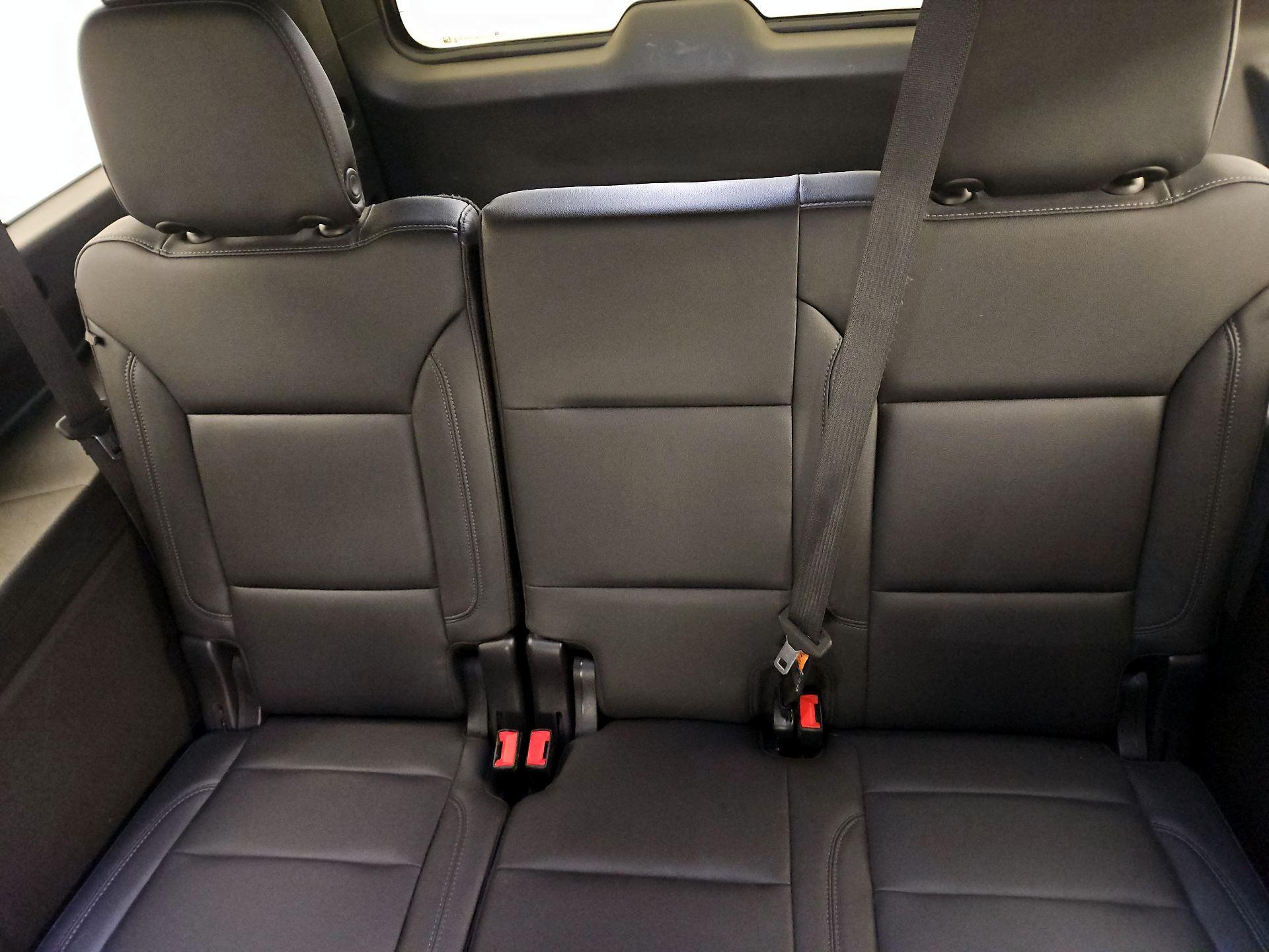 Thumbnail: 2021 Chevrolet Suburban - 20