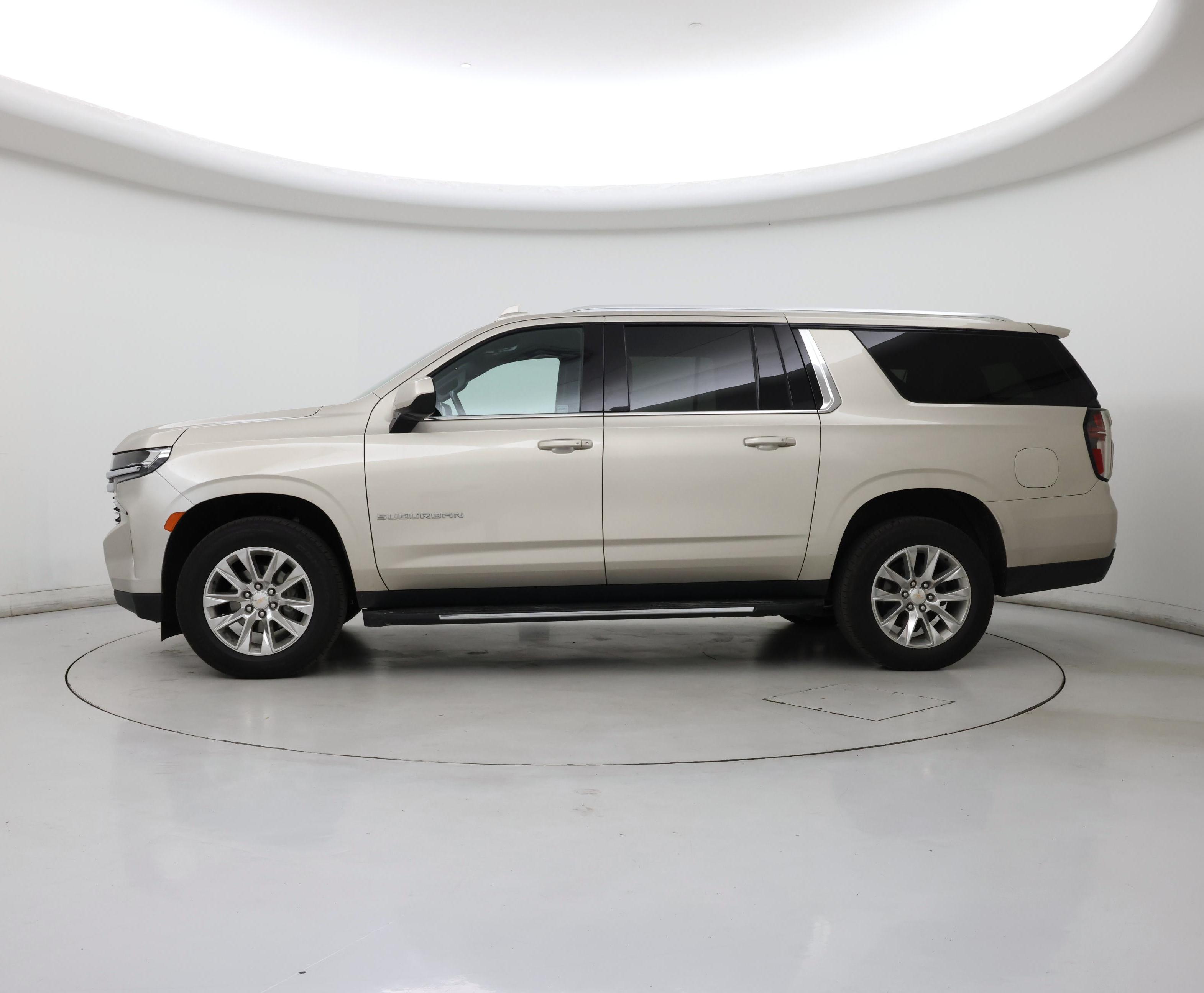 Thumbnail: 2021 Chevrolet Suburban - 3