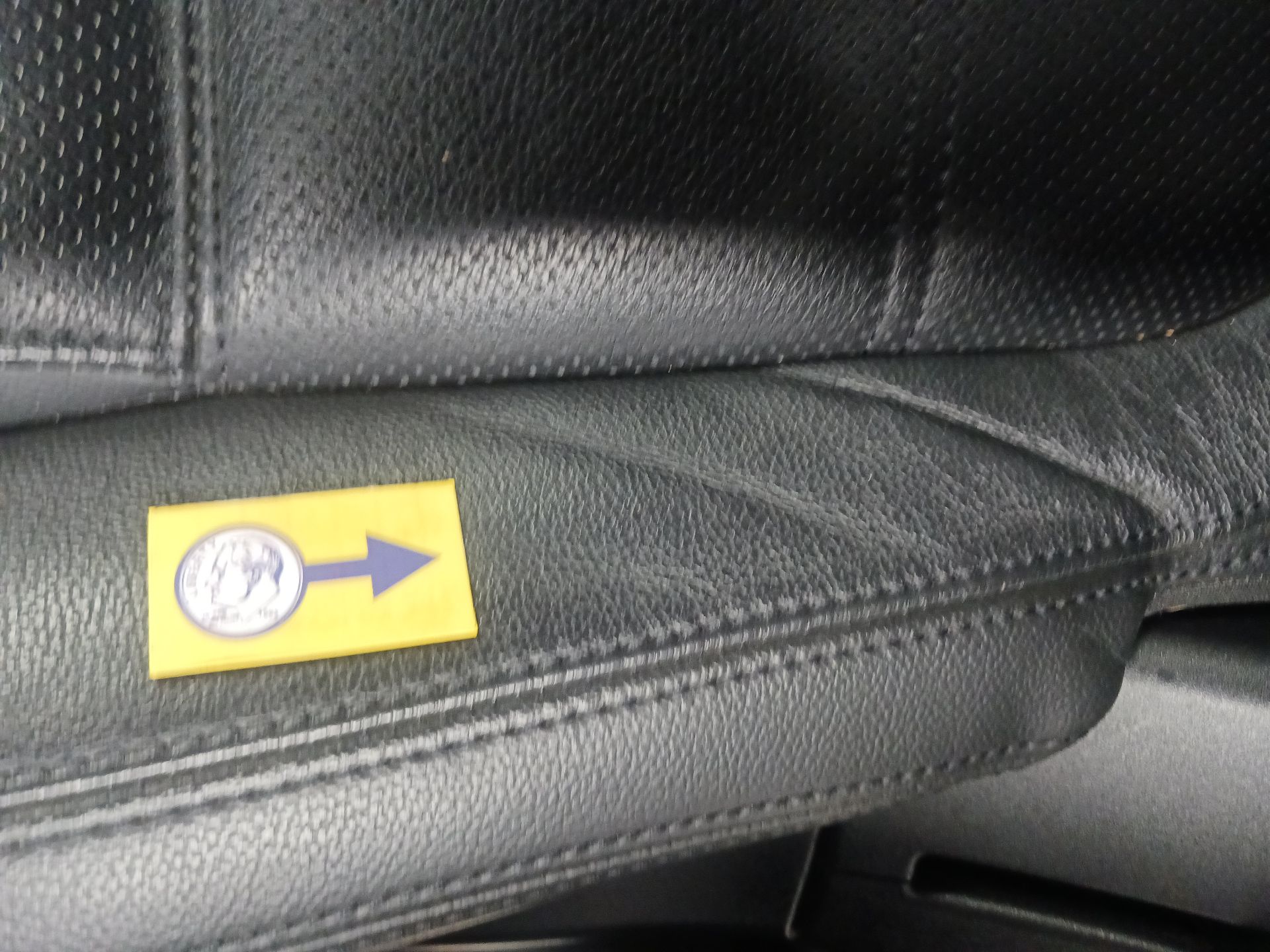 Thumbnail: 2021 Jaguar E-Pace - 20