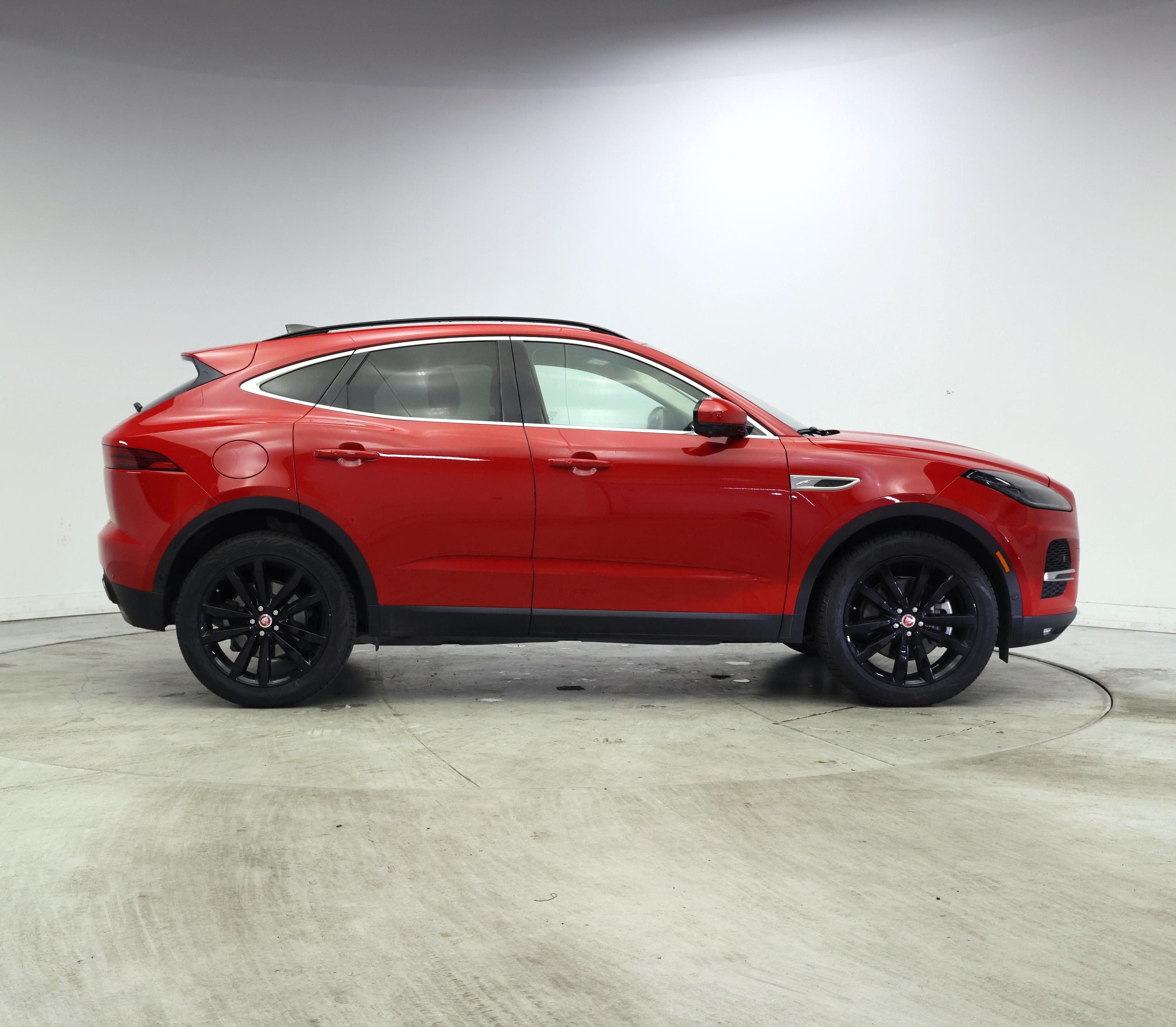 Thumbnail: 2021 Jaguar E-Pace - 7