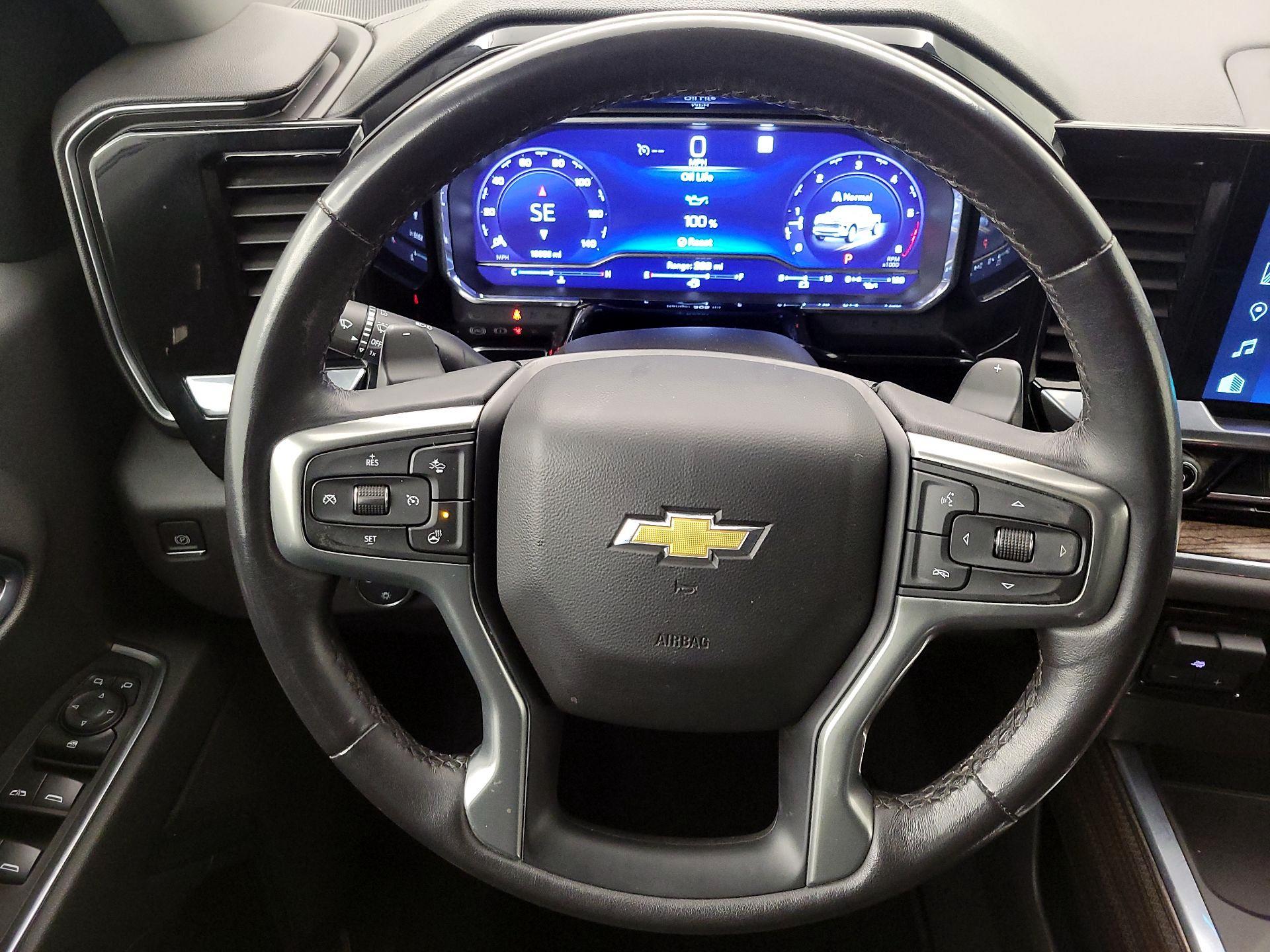 Thumbnail: 2023 Chevrolet Silverado 1500 - 10