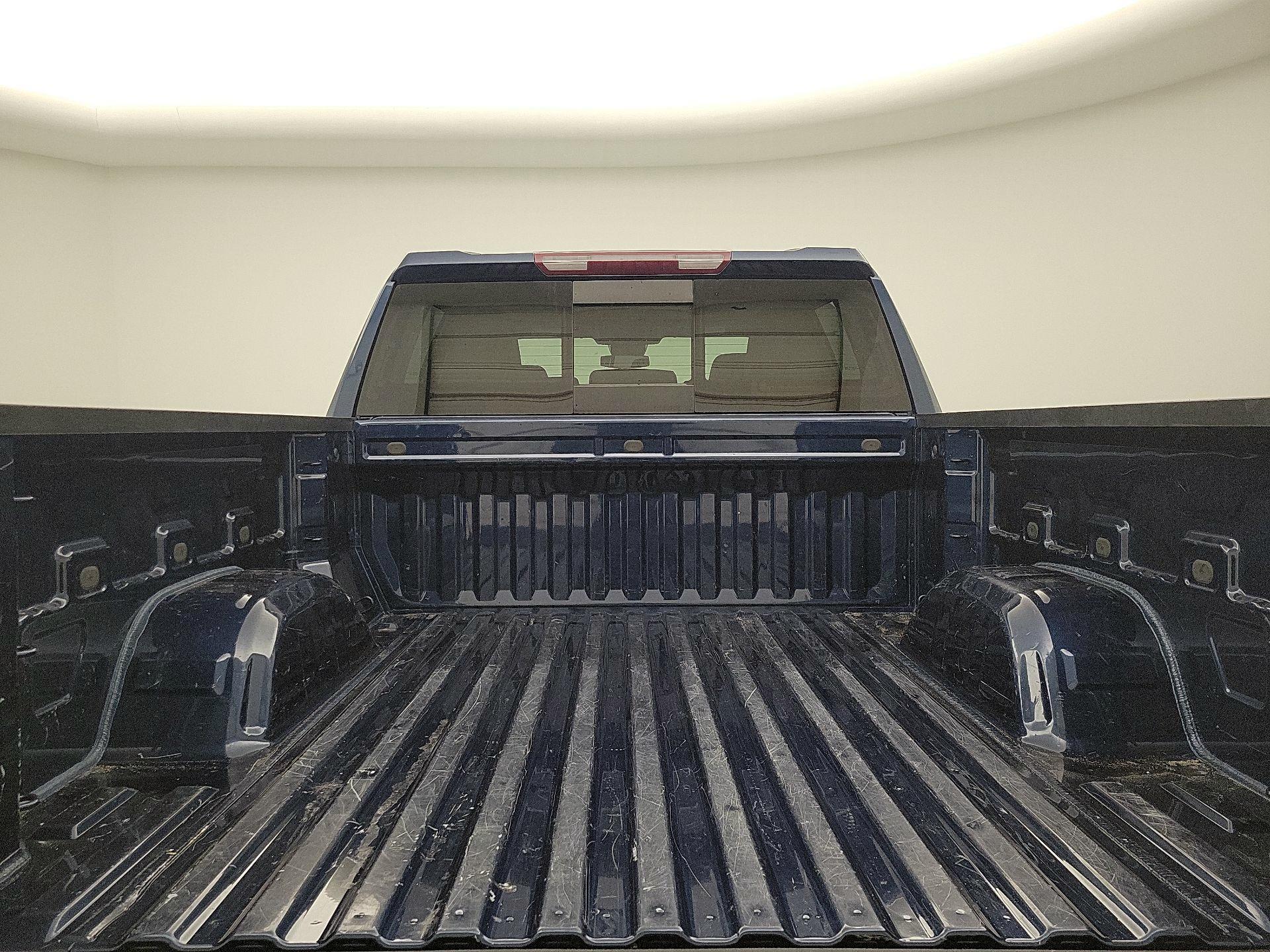 Thumbnail: 2023 Chevrolet Silverado 1500 - 20