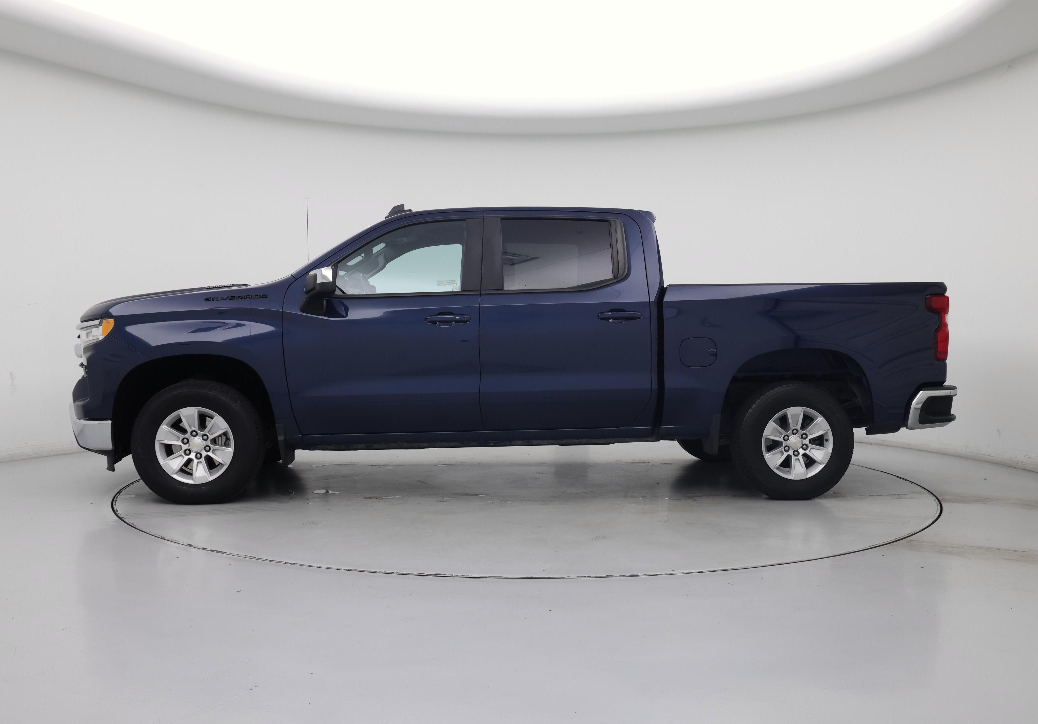 Thumbnail: 2023 Chevrolet Silverado 1500 - 3