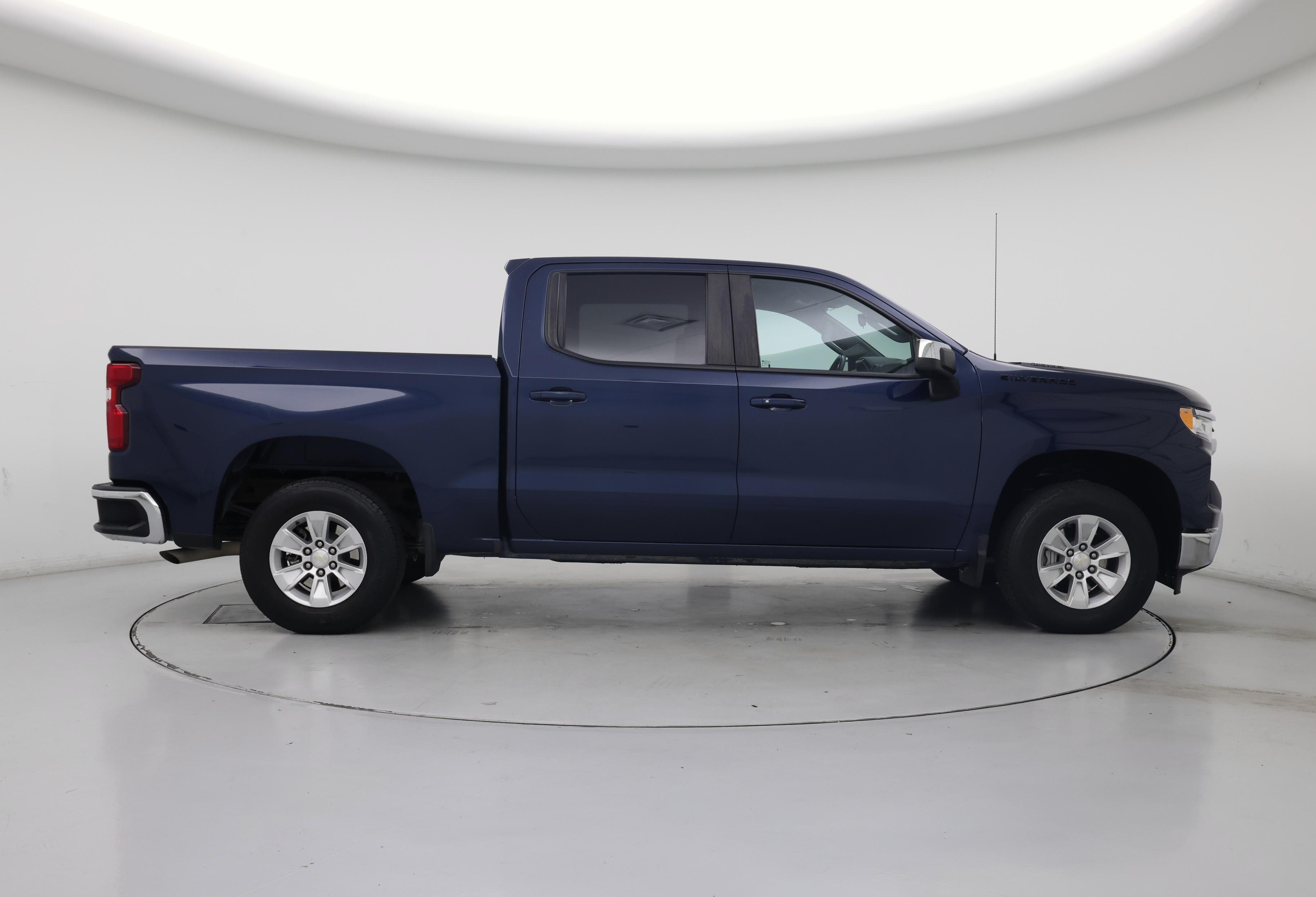 Thumbnail: 2023 Chevrolet Silverado 1500 - 7