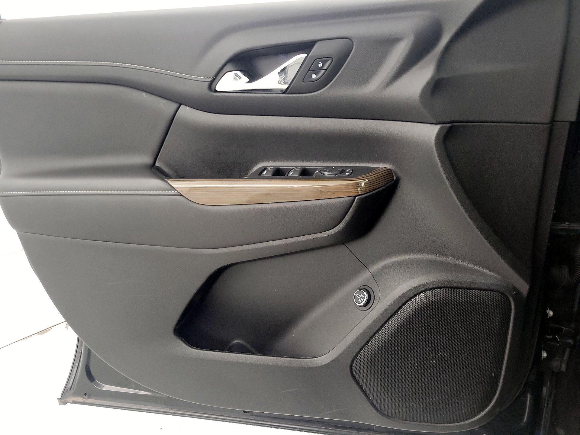 Thumbnail: 2023 GMC Acadia - 12