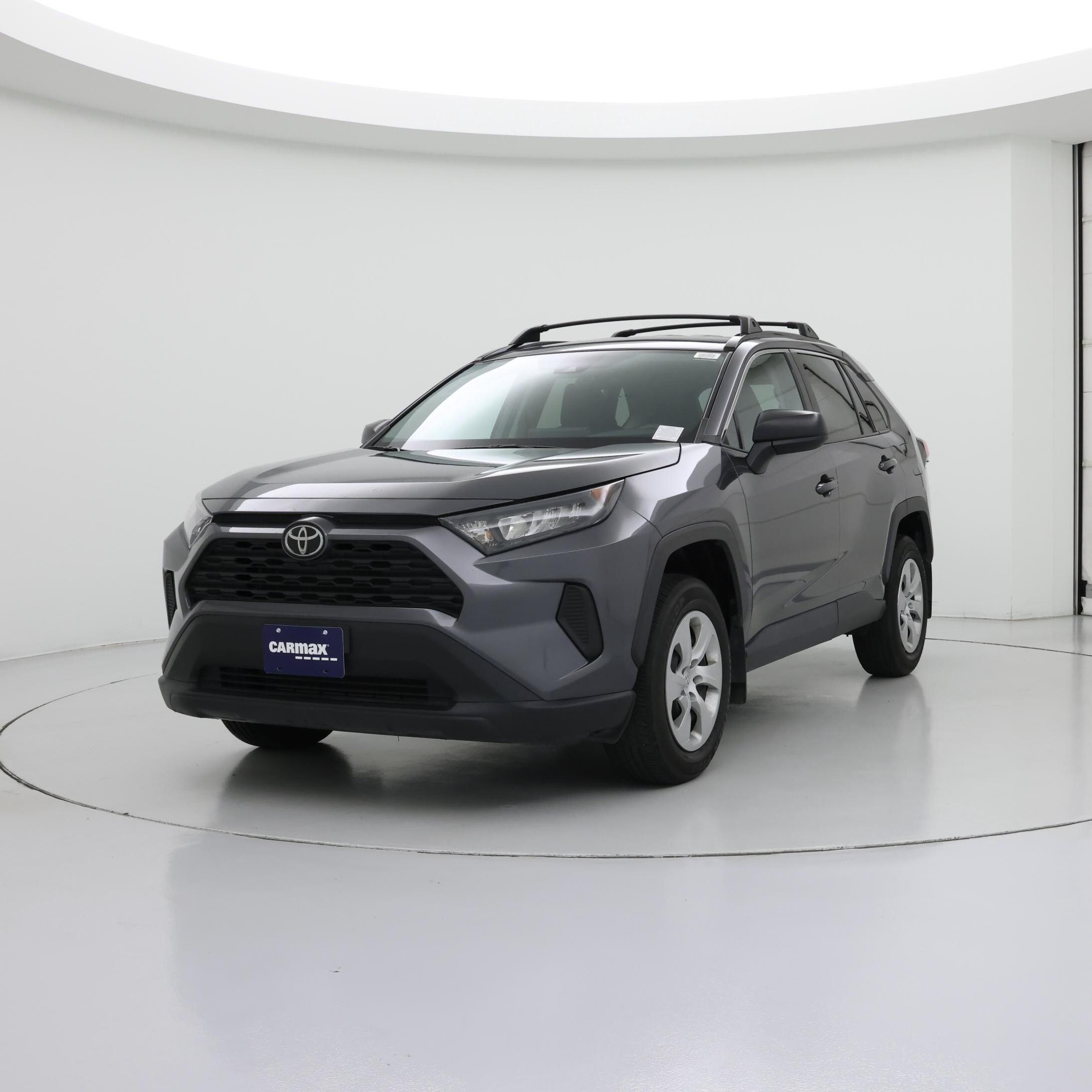 Thumbnail: 2021 Toyota RAV4 - 4