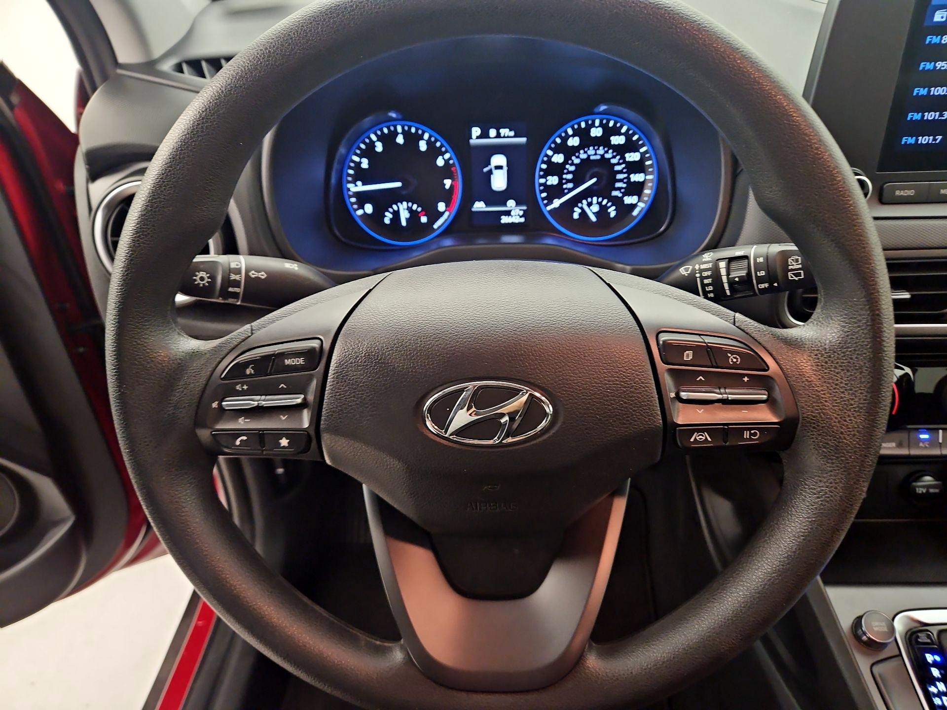 Thumbnail: 2022 Hyundai Kona - 10