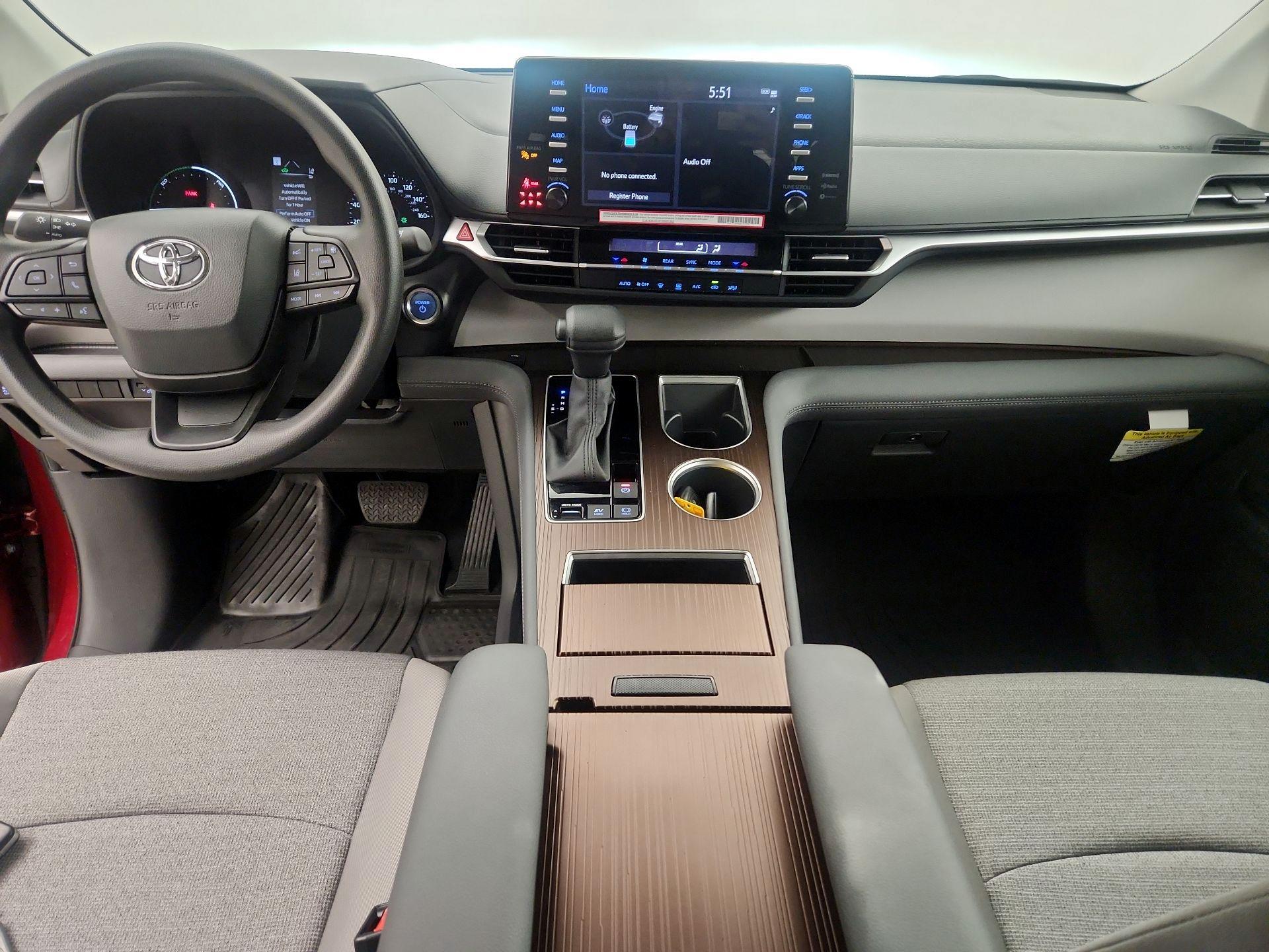 Thumbnail: 2024 Toyota Sienna - 9