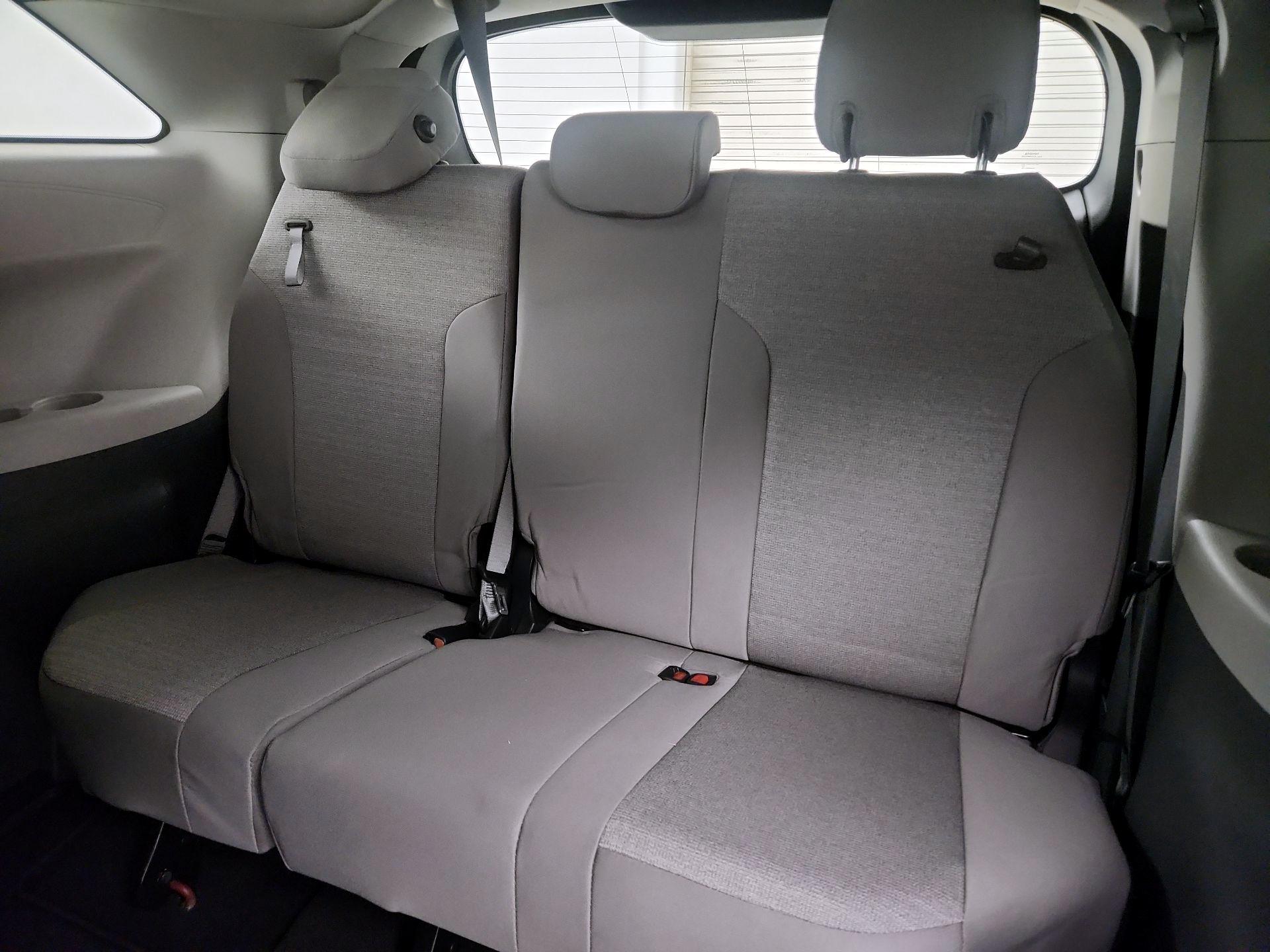 Thumbnail: 2024 Toyota Sienna - 20