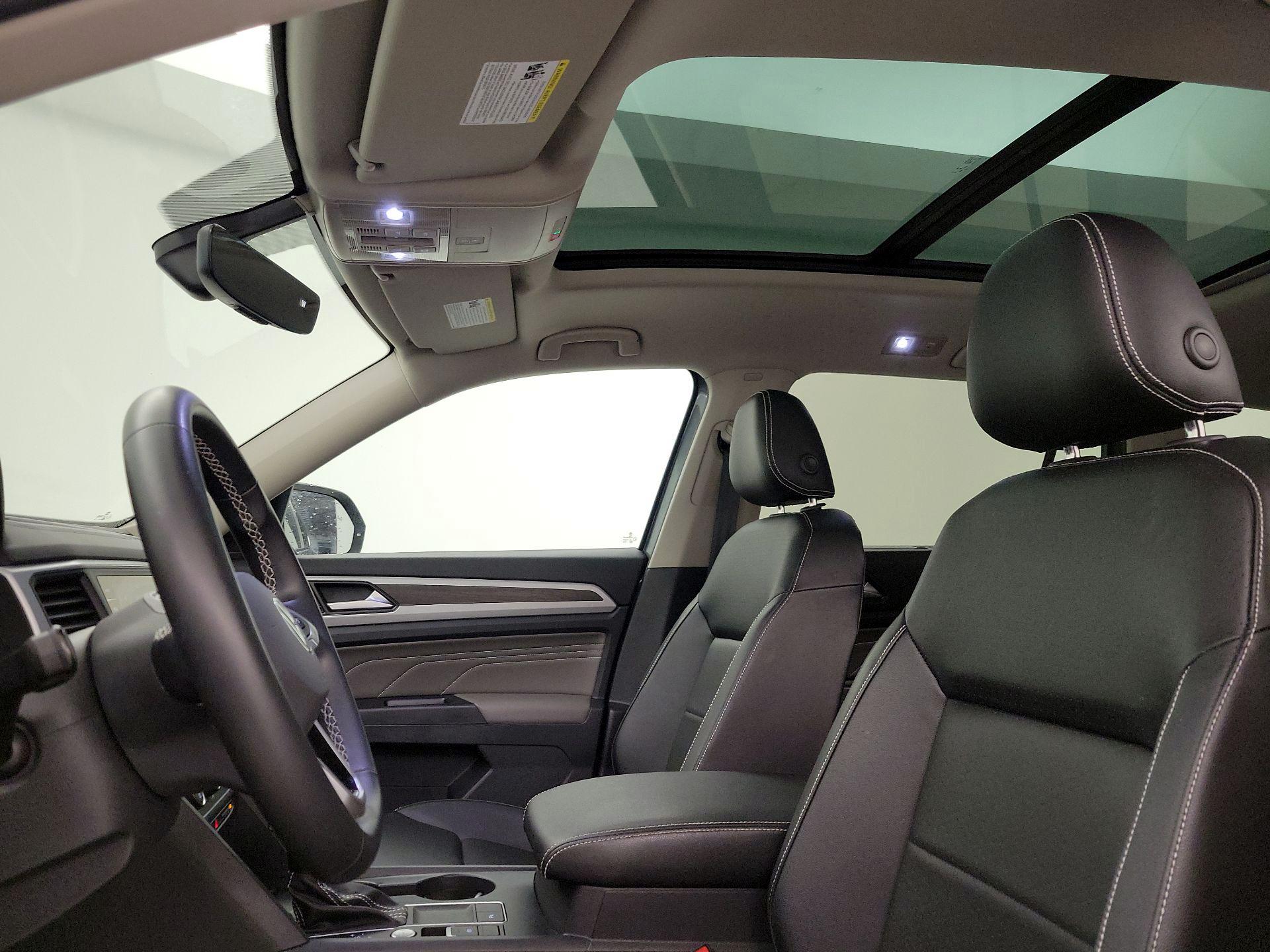 Thumbnail: 2021 Volkswagen Atlas - 18