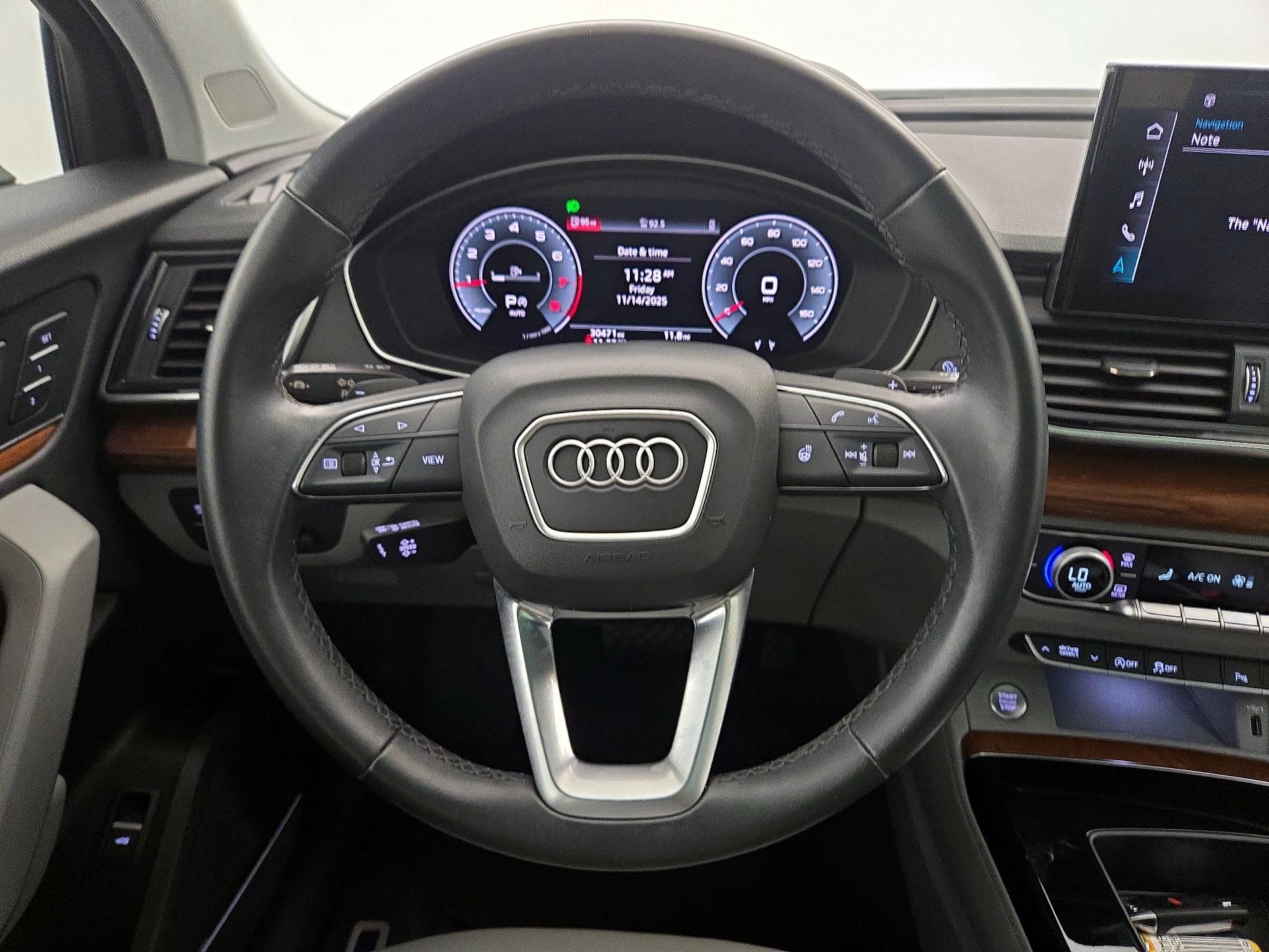 Thumbnail: 2022 Audi Q5 - 10