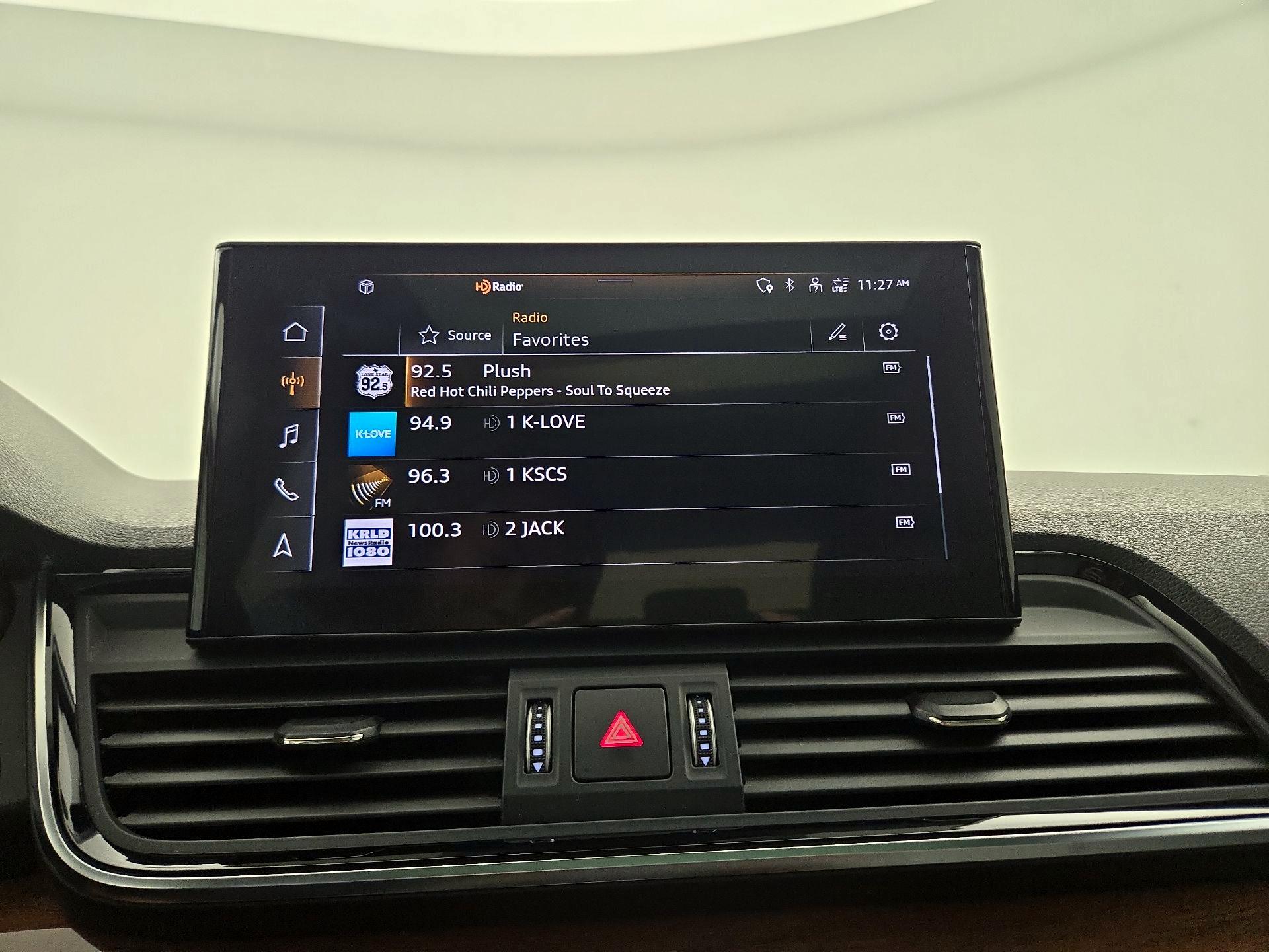 Thumbnail: 2022 Audi Q5 - 15