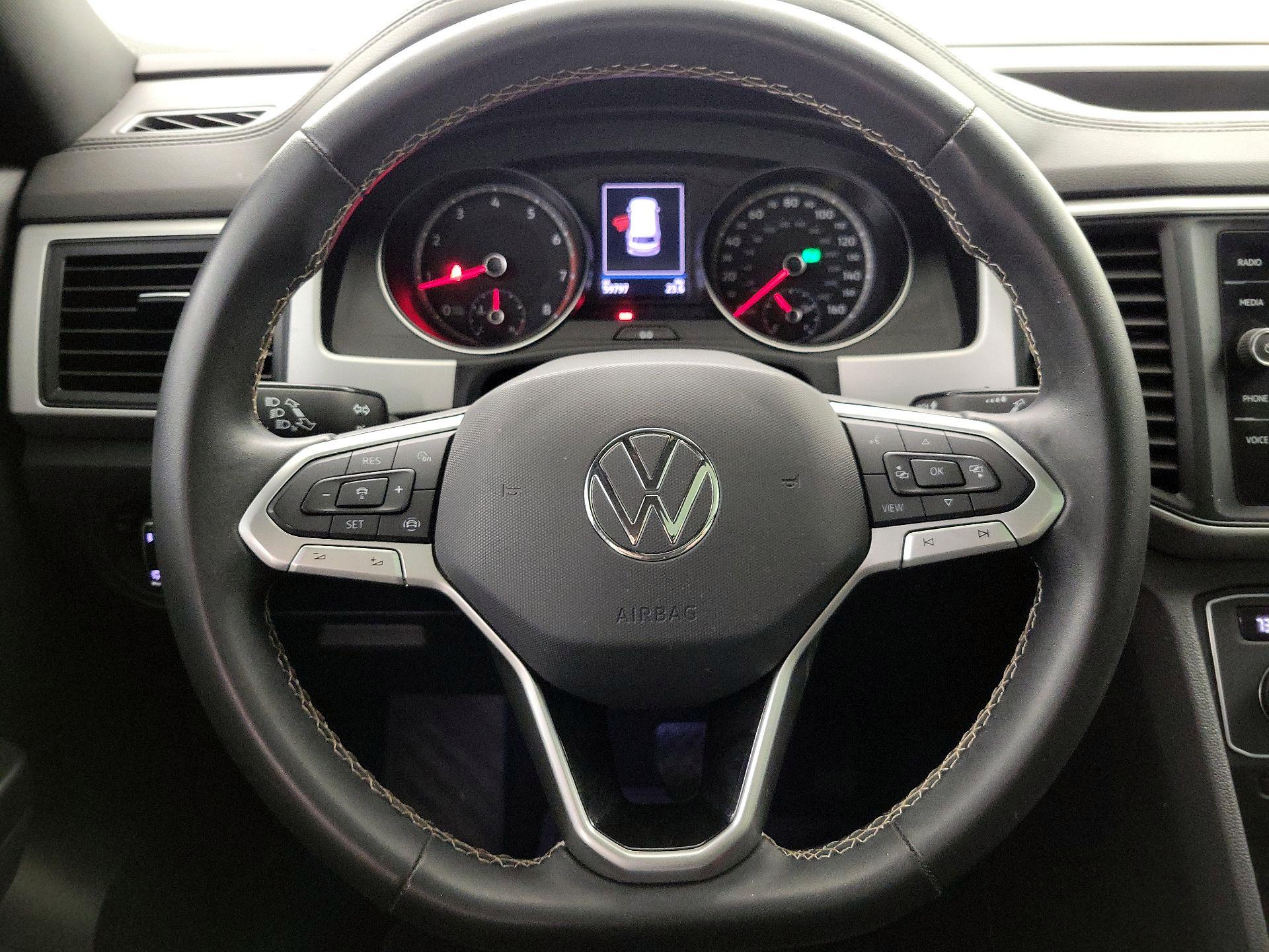 Thumbnail: 2021 Volkswagen Atlas - 10