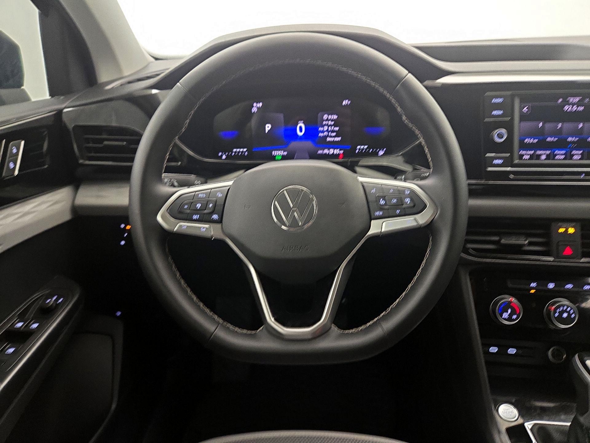 Thumbnail: 2024 Volkswagen Taos - 10