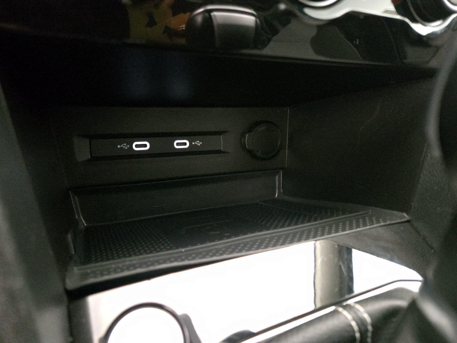 Thumbnail: 2023 Volkswagen Taos - 18