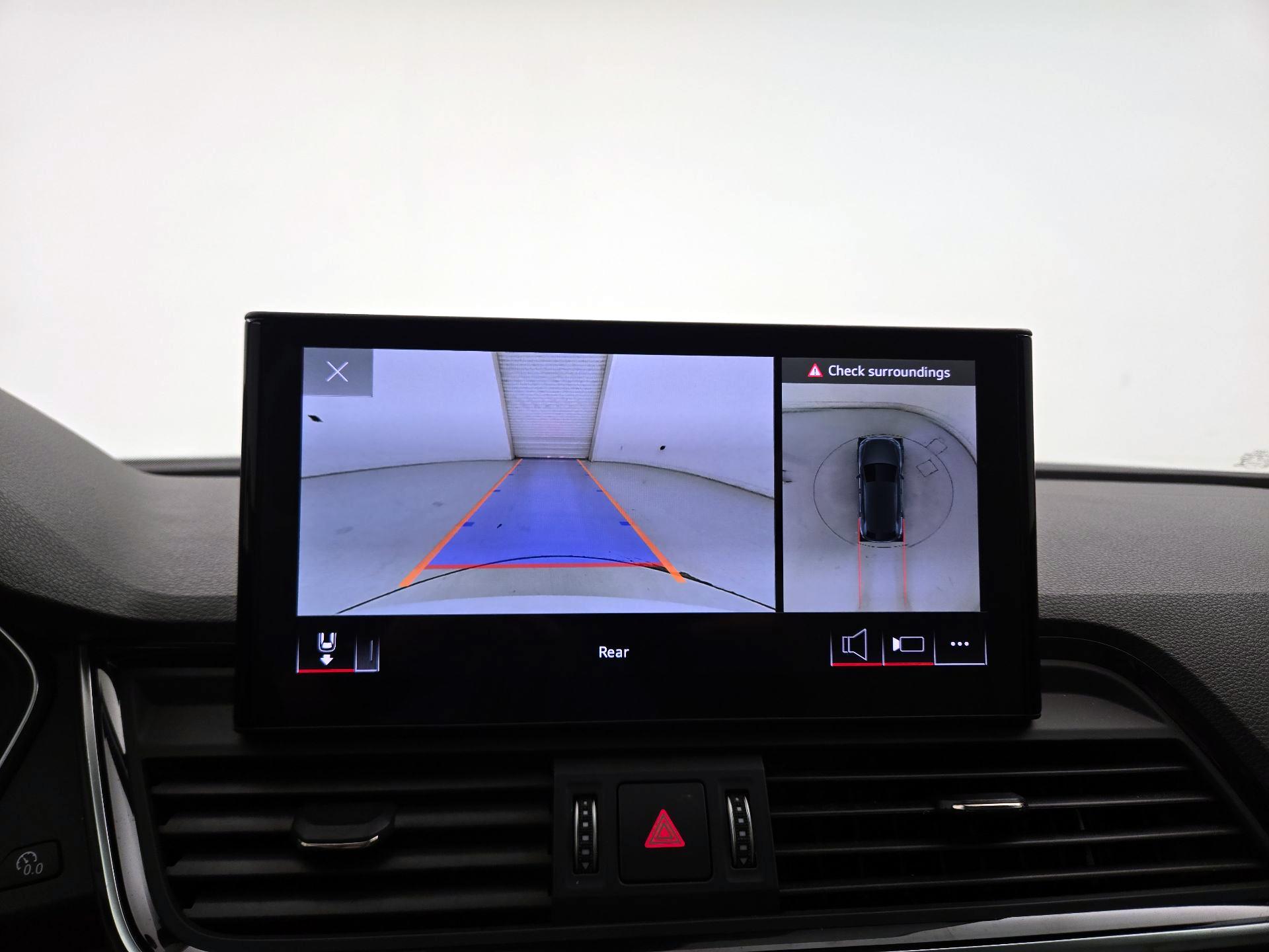 Thumbnail: 2022 Audi Q5 - 15