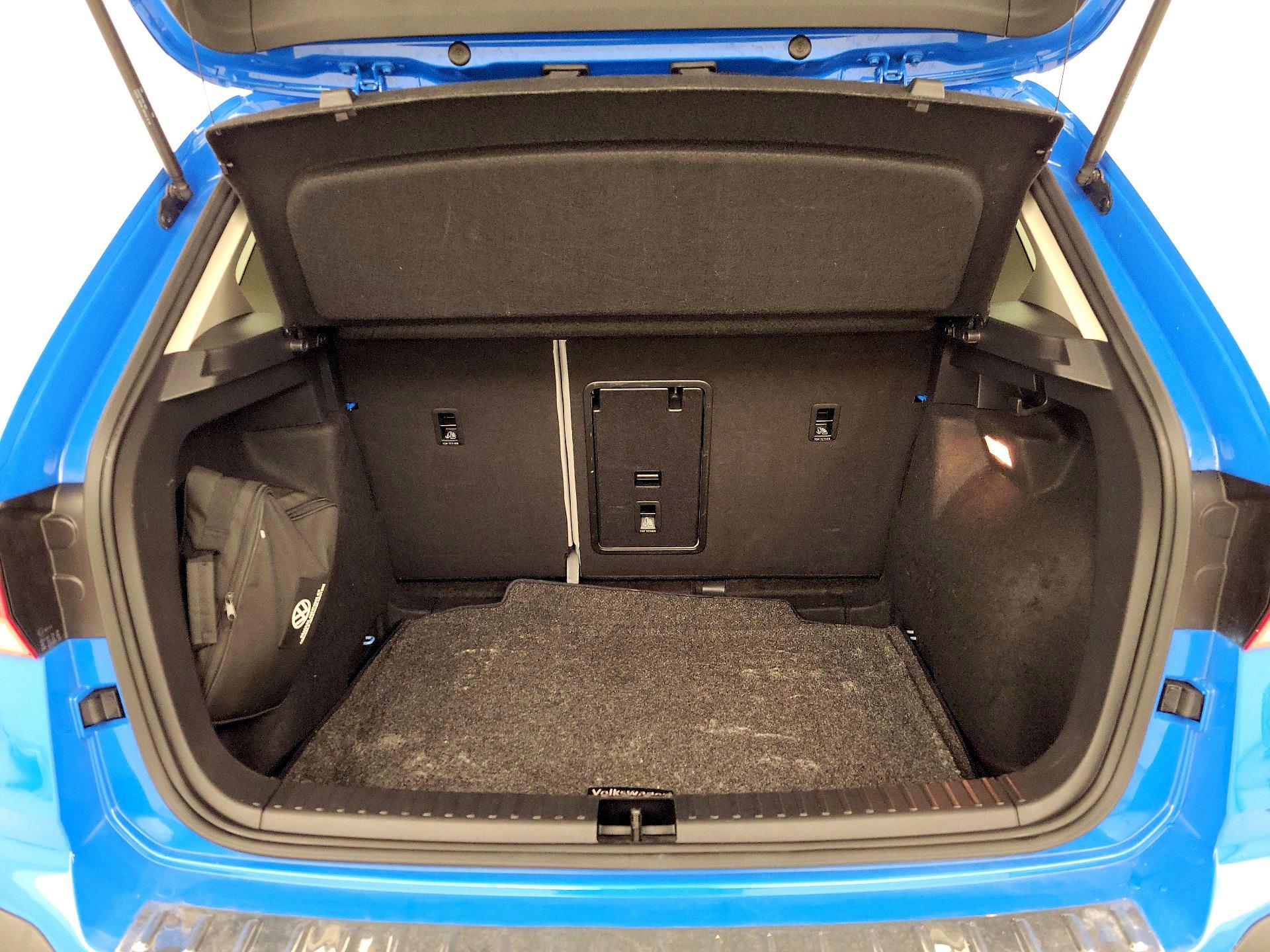 Thumbnail: 2022 Volkswagen Taos - 19