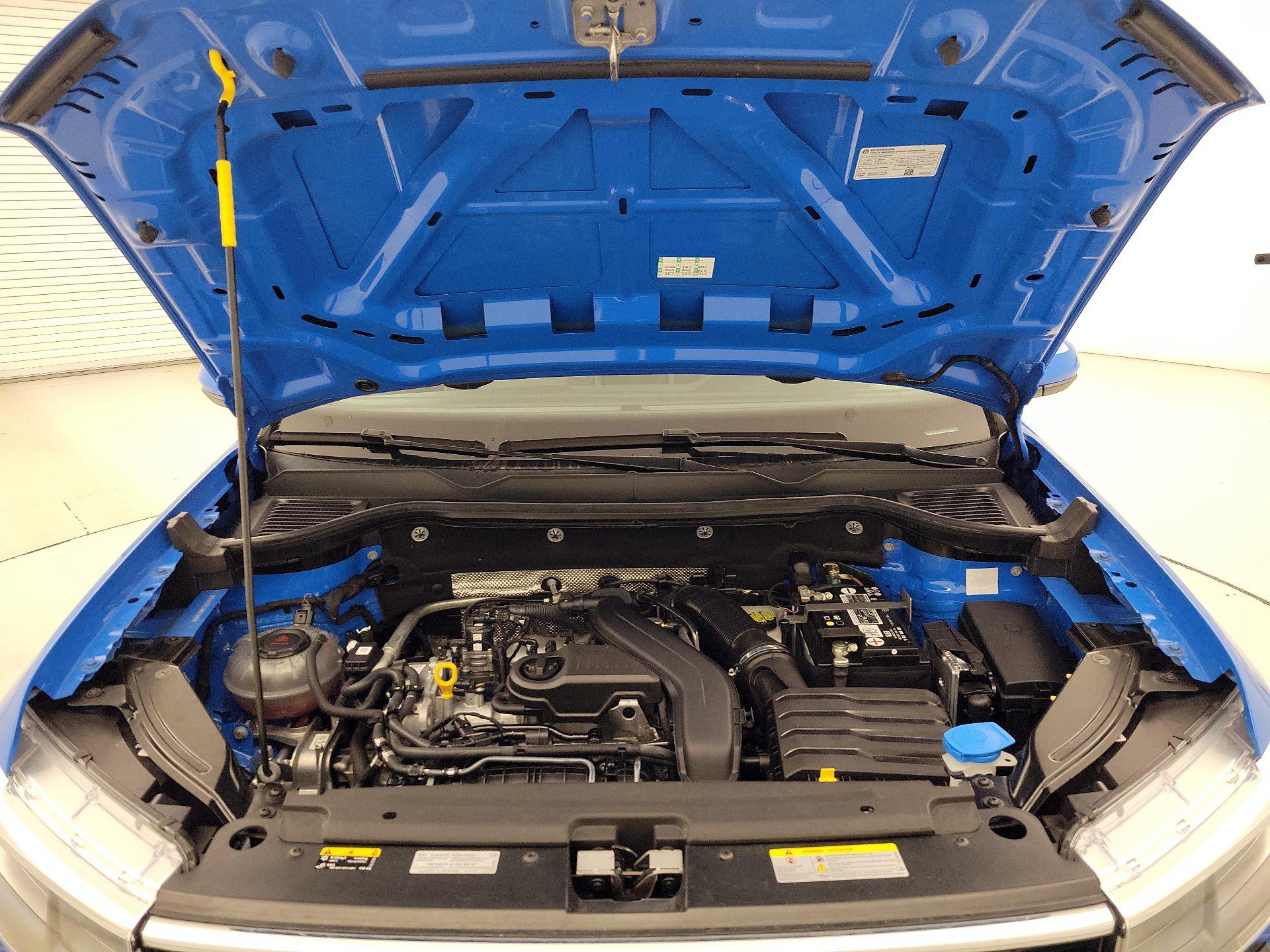 Thumbnail: 2022 Volkswagen Taos - 20