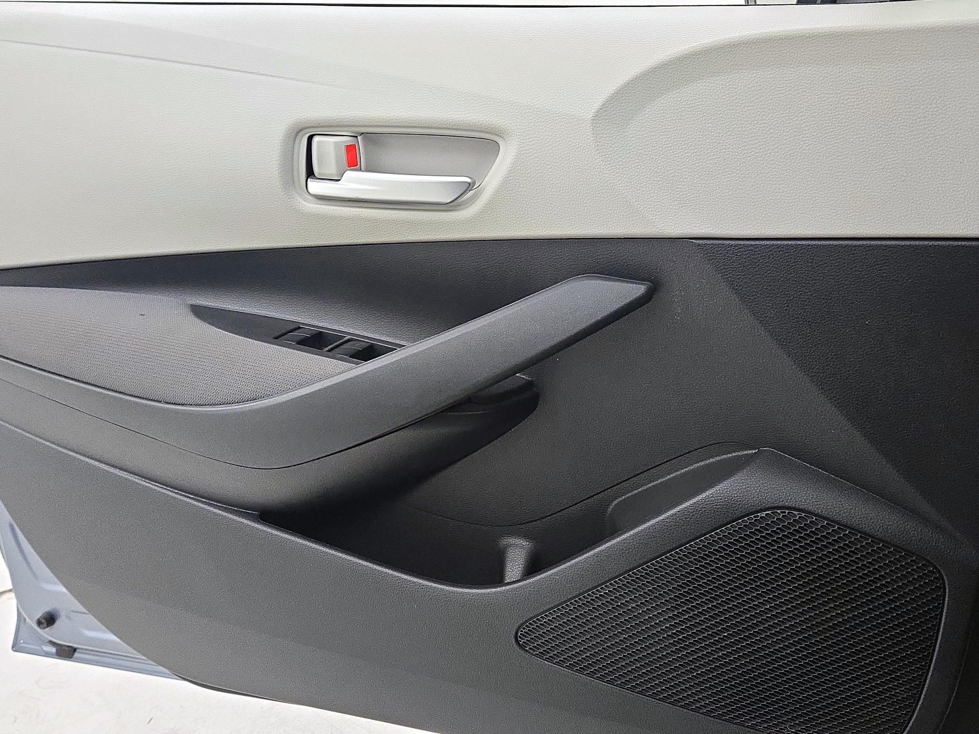 Thumbnail: 2021 Toyota Corolla - 12