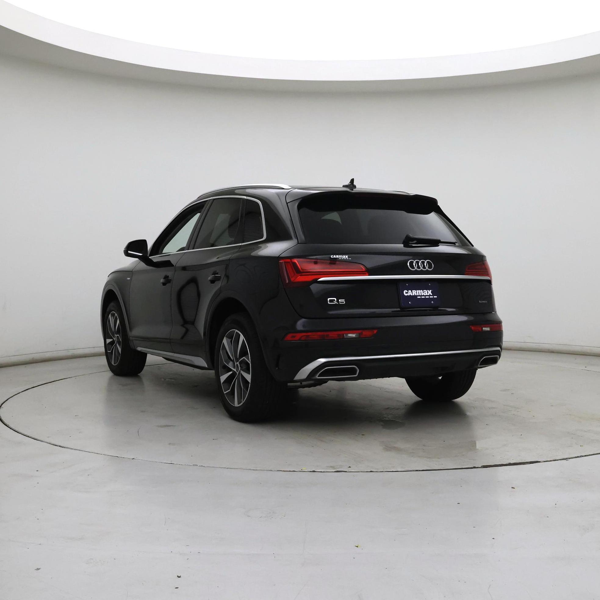 Thumbnail: 2022 Audi Q5 - 2