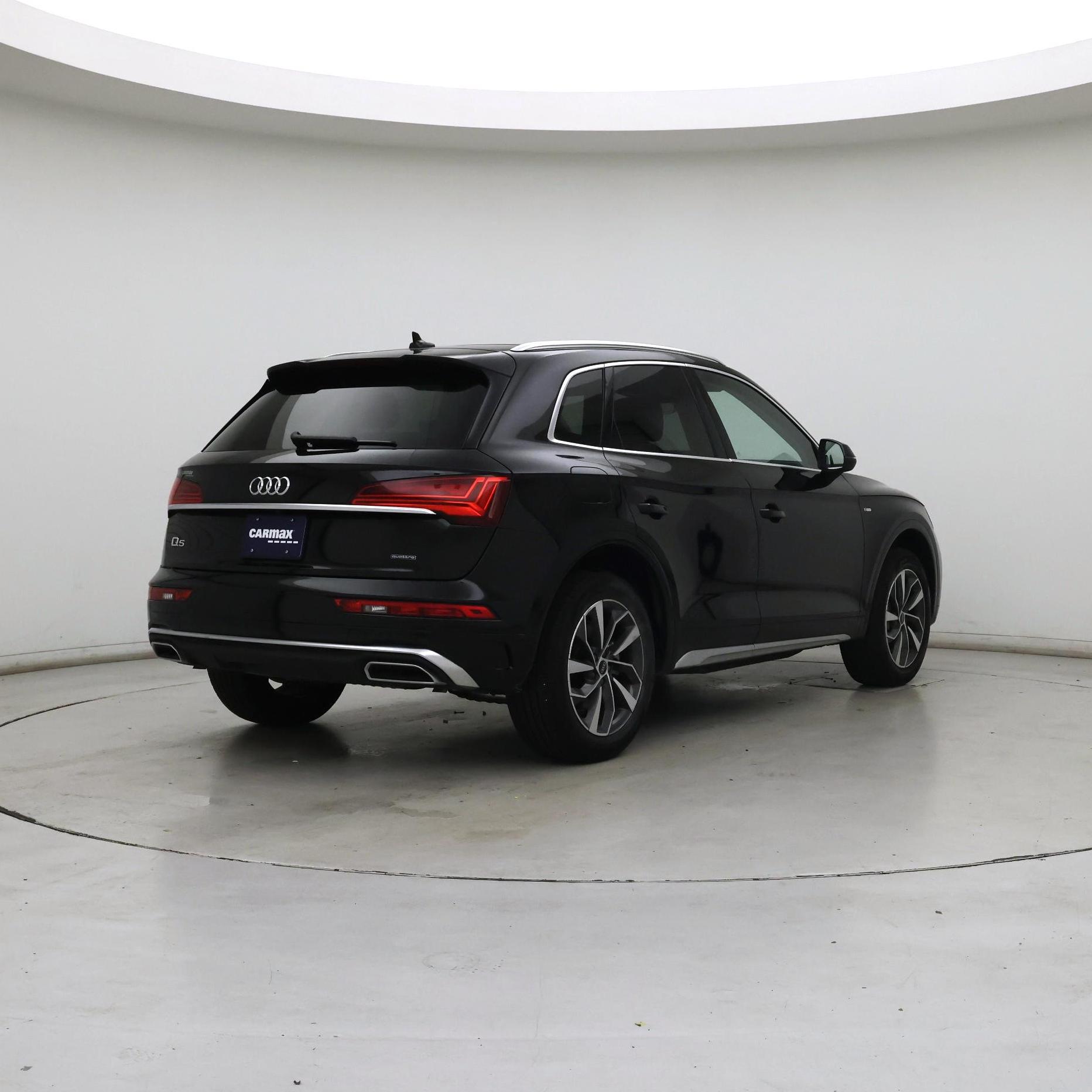 Thumbnail: 2022 Audi Q5 - 8