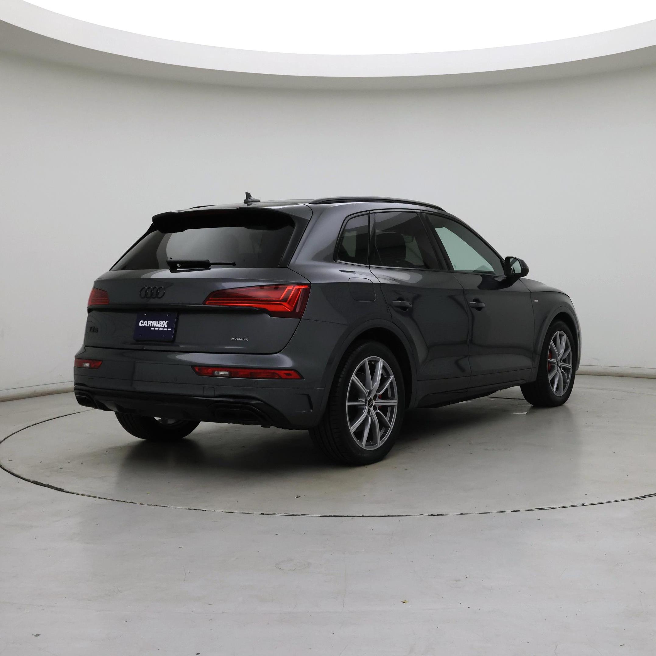 Thumbnail: 2024 Audi Q5 - 8