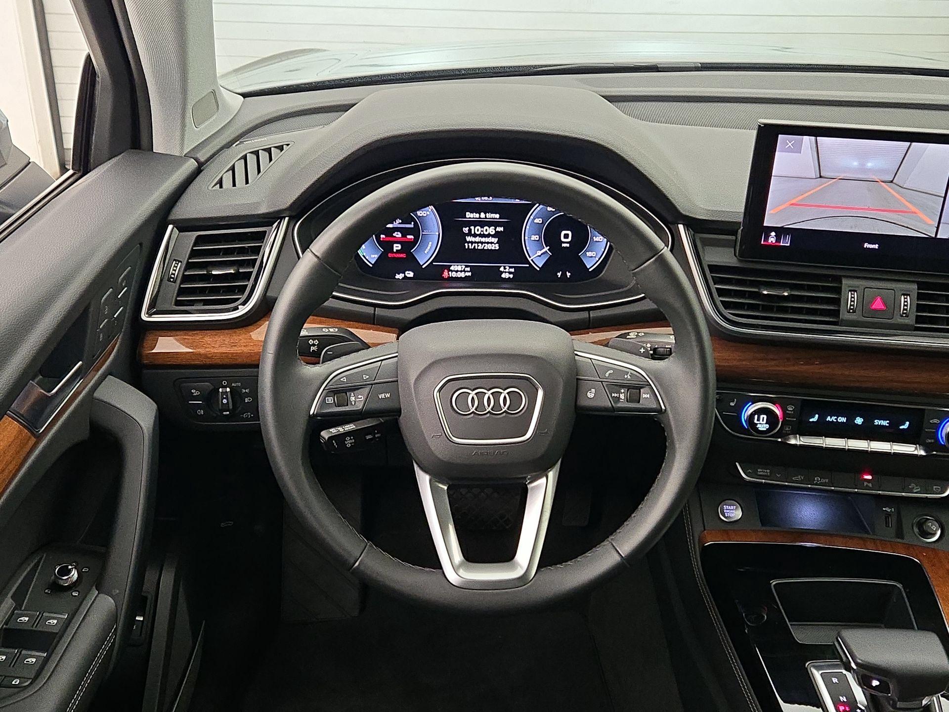Thumbnail: 2024 Audi Q5 - 10