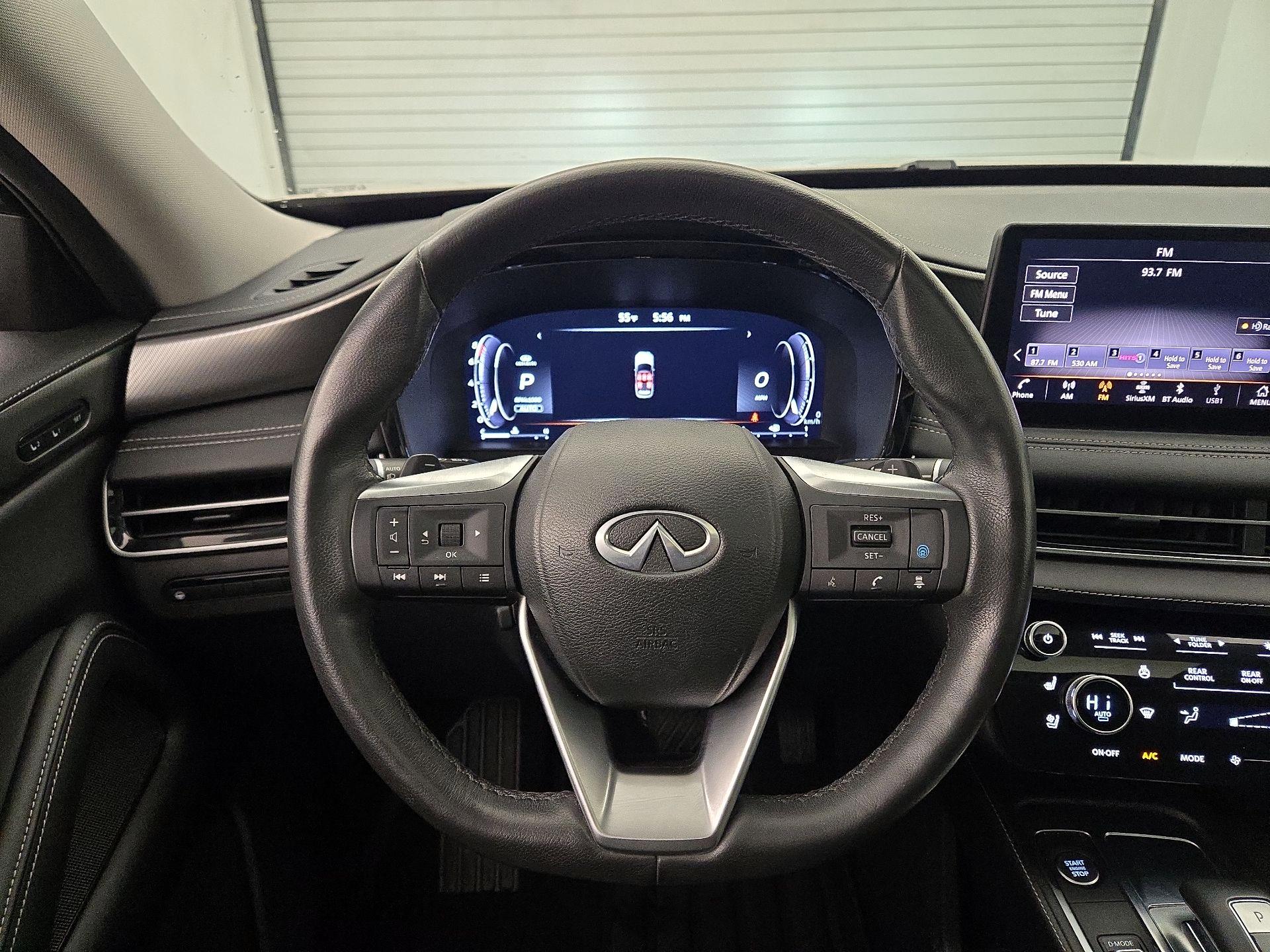 Thumbnail: 2023 INFINITI QX60 - 10