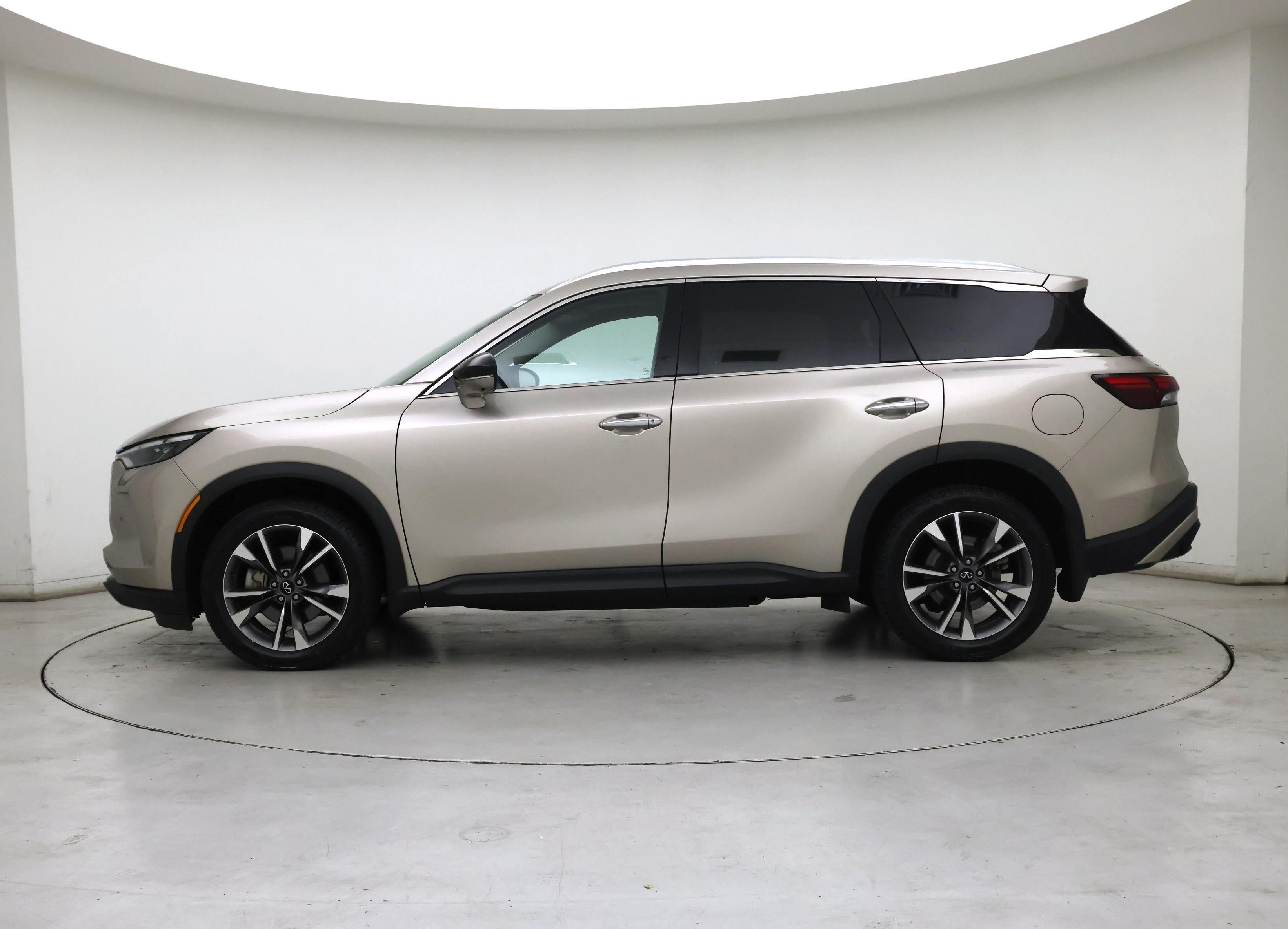 Thumbnail: 2023 INFINITI QX60 - 3