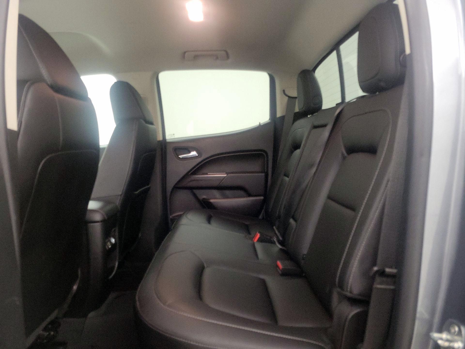 Thumbnail: 2022 Chevrolet Colorado - 20