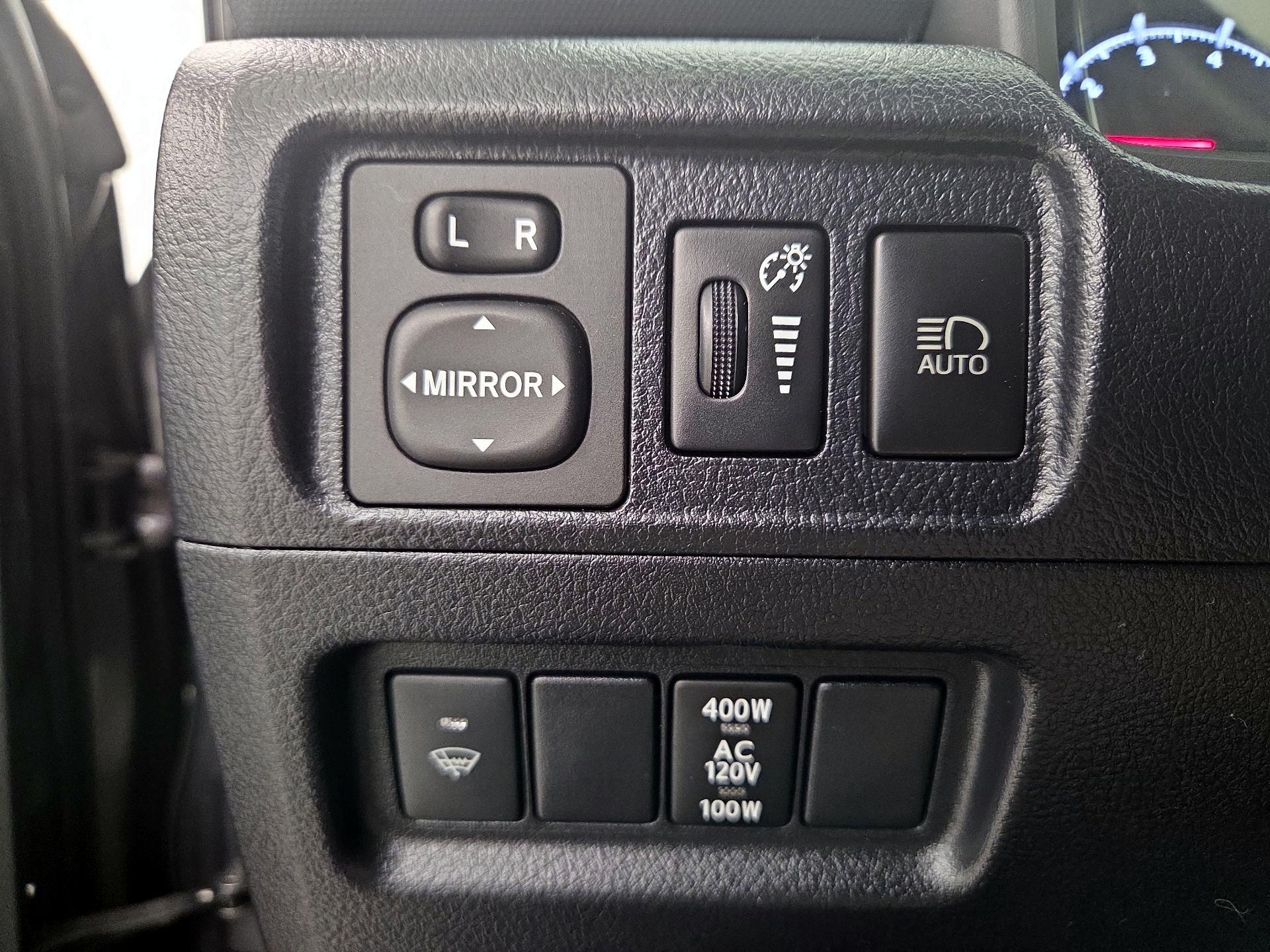 Thumbnail: 2020 Toyota 4Runner - 13