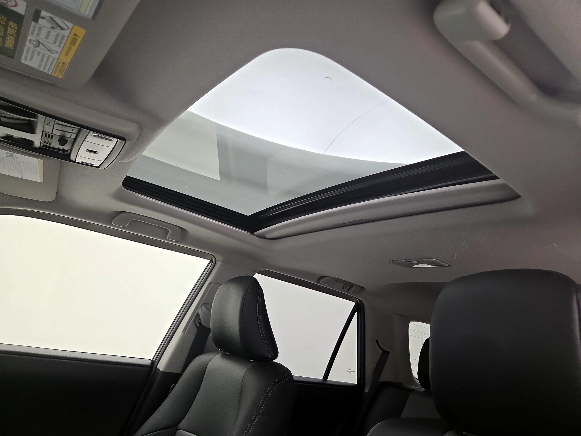 Thumbnail: 2020 Toyota 4Runner - 20