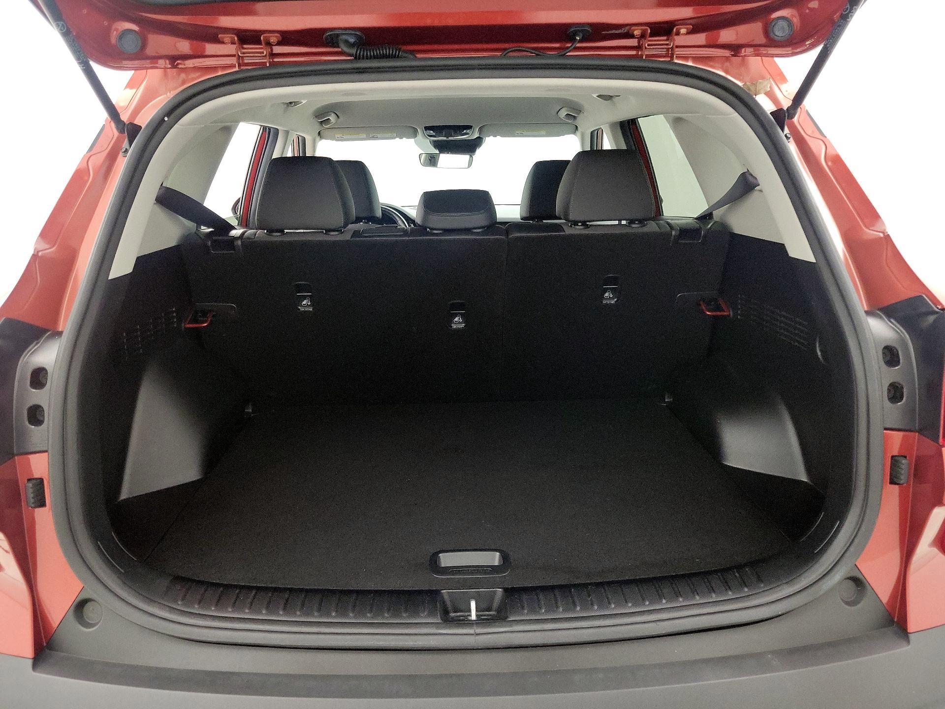 Thumbnail: 2023 Kia Seltos - 20