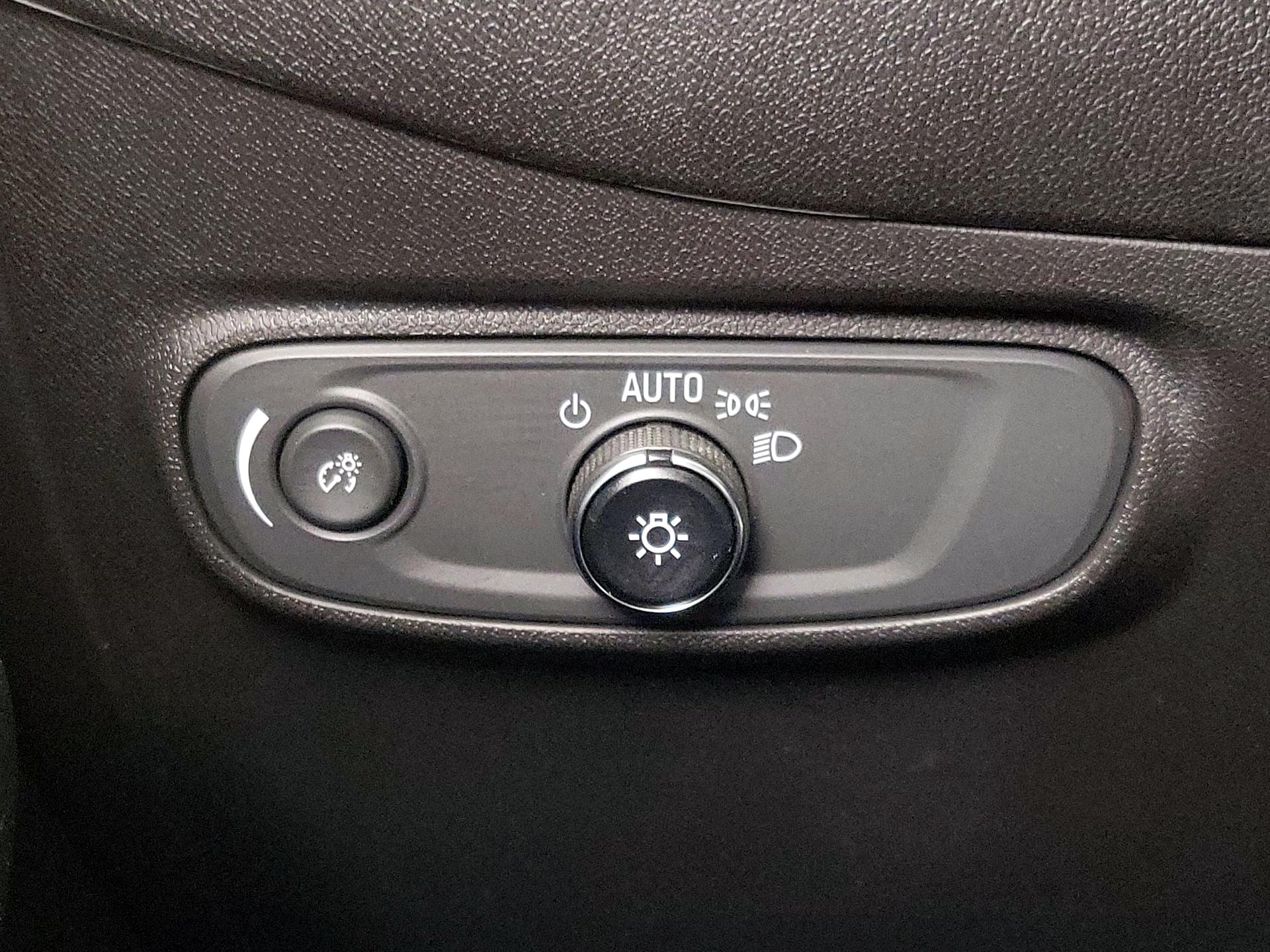 Thumbnail: 2023 Chevrolet Equinox - 13