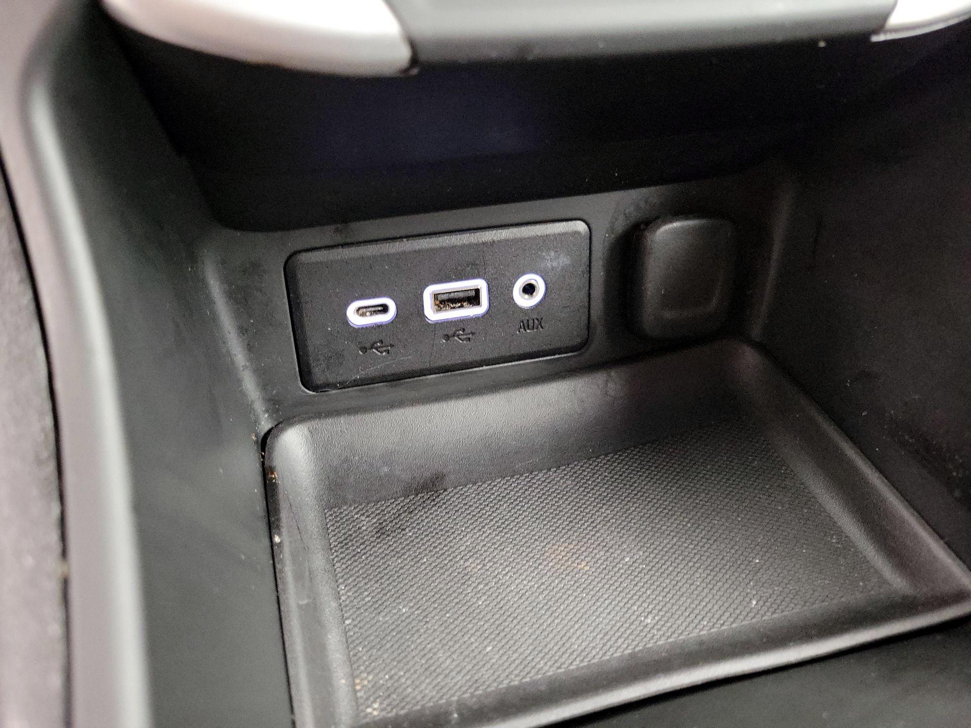 Thumbnail: 2022 GMC Terrain - 18