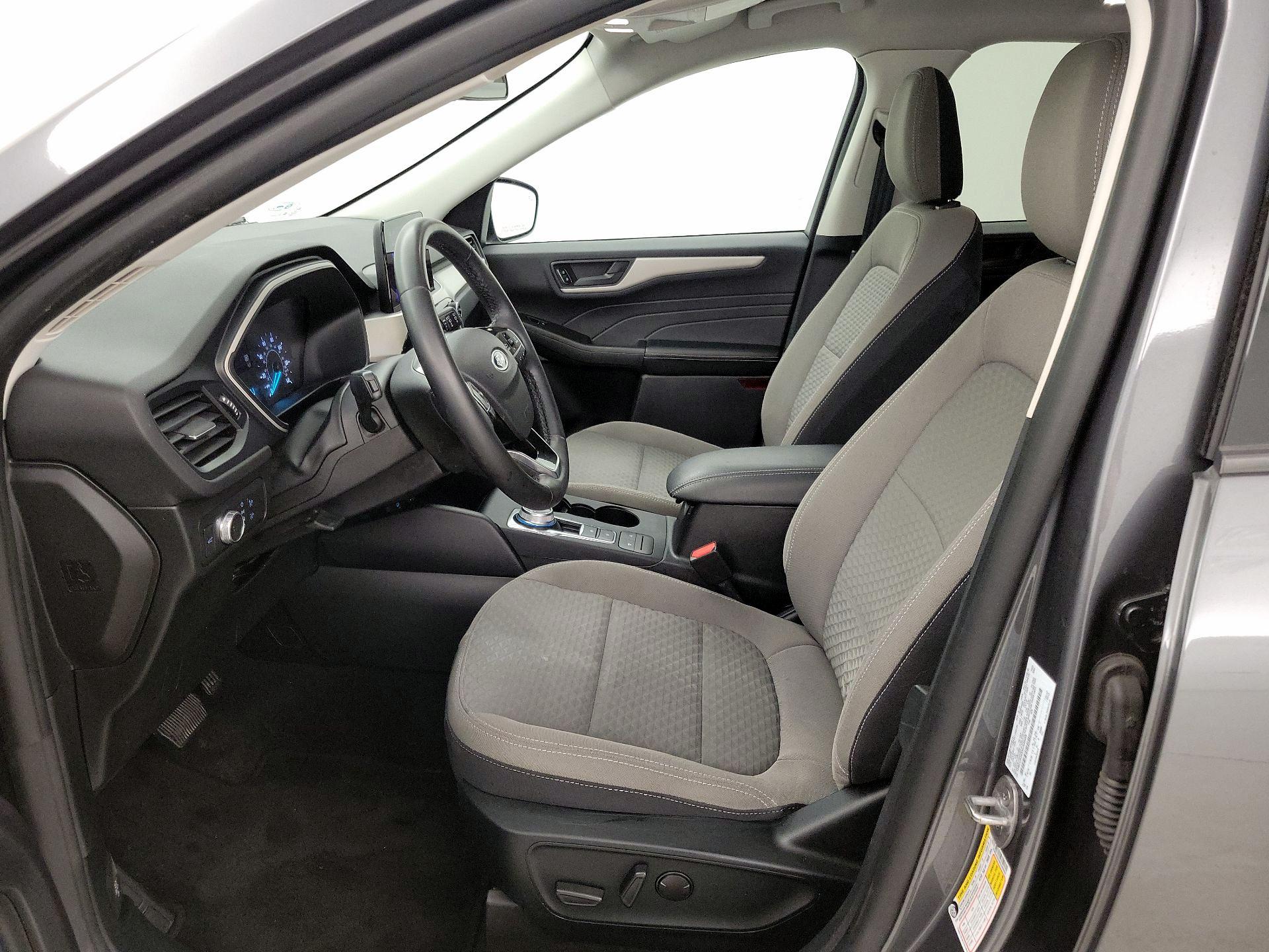 Thumbnail: 2022 Ford Escape - 11