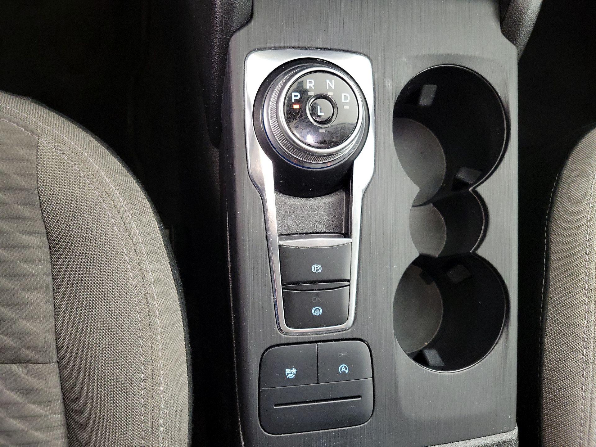 Thumbnail: 2022 Ford Escape - 17