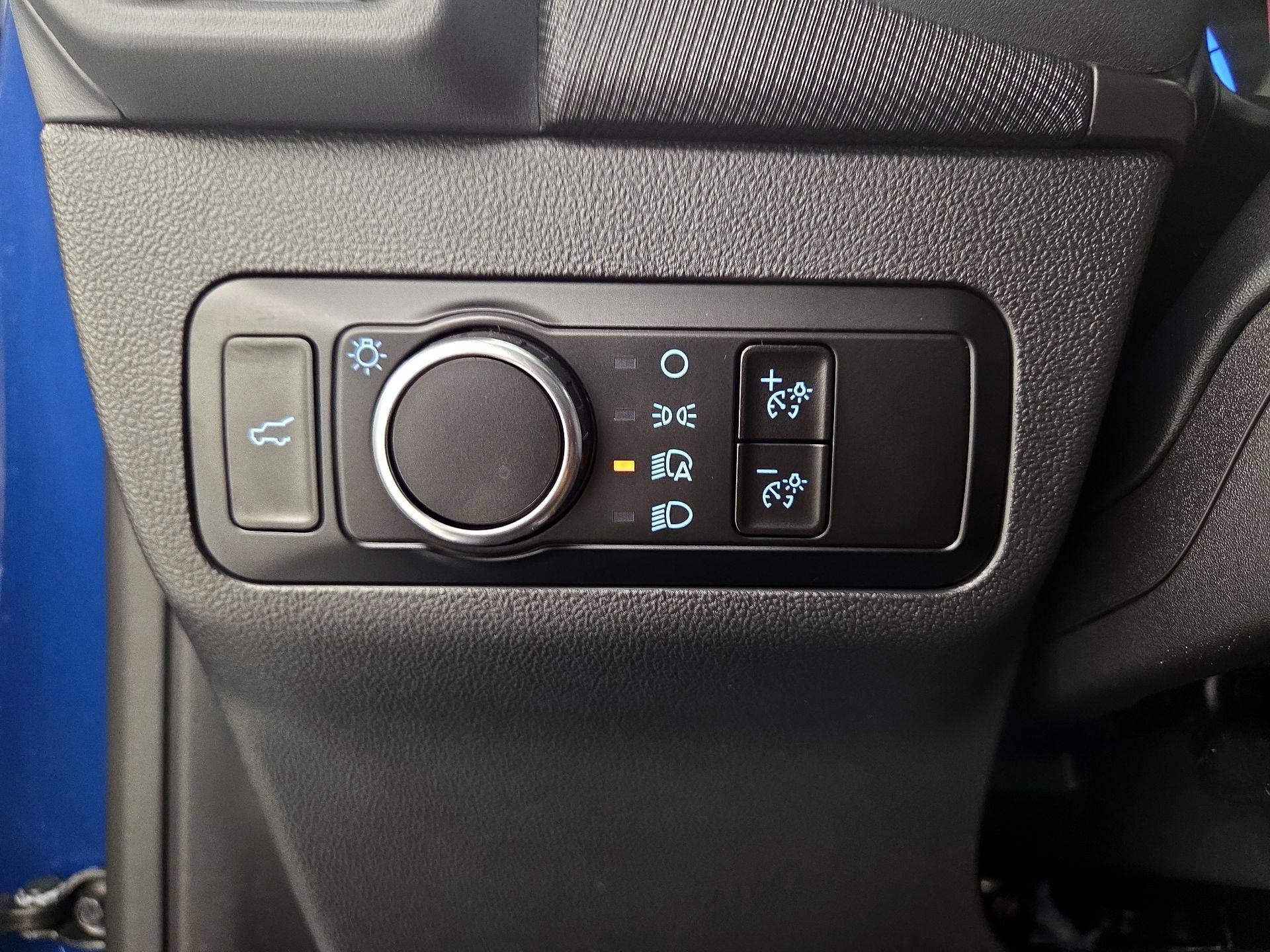 Thumbnail: 2023 Ford Bronco Sport - 13