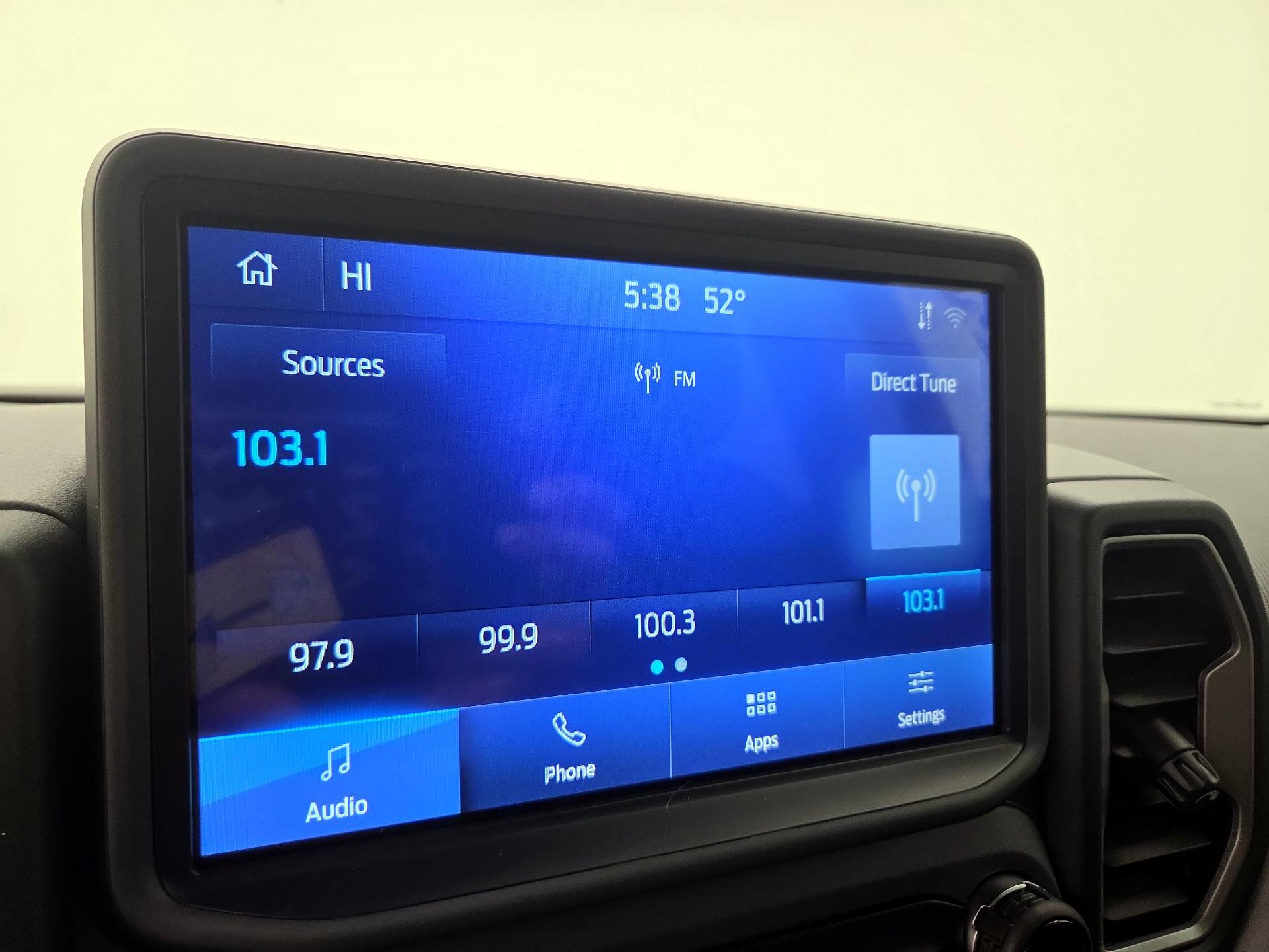 Thumbnail: 2023 Ford Bronco Sport - 15