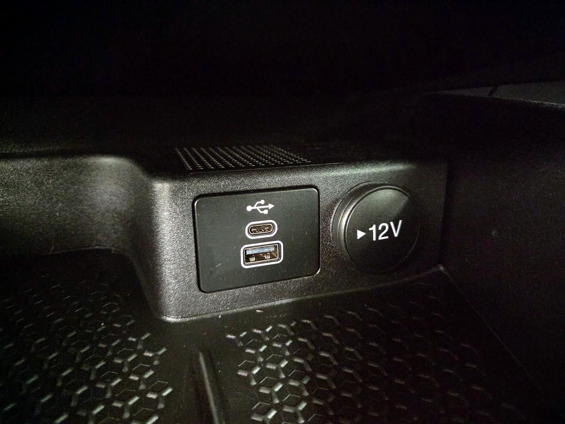 Thumbnail: 2023 Ford Bronco Sport - 18