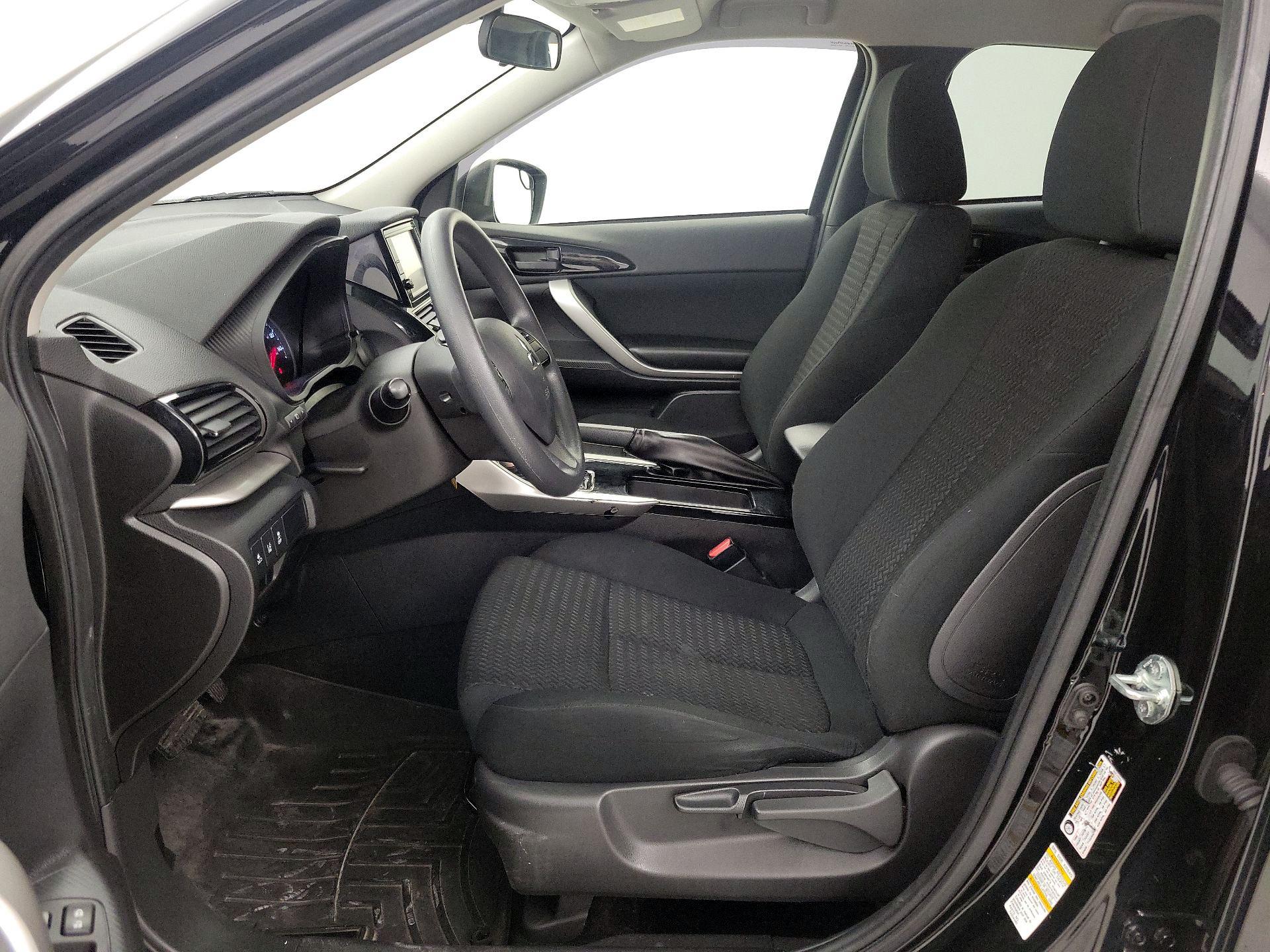 Thumbnail: 2023 Mitsubishi Eclipse Cross - 11