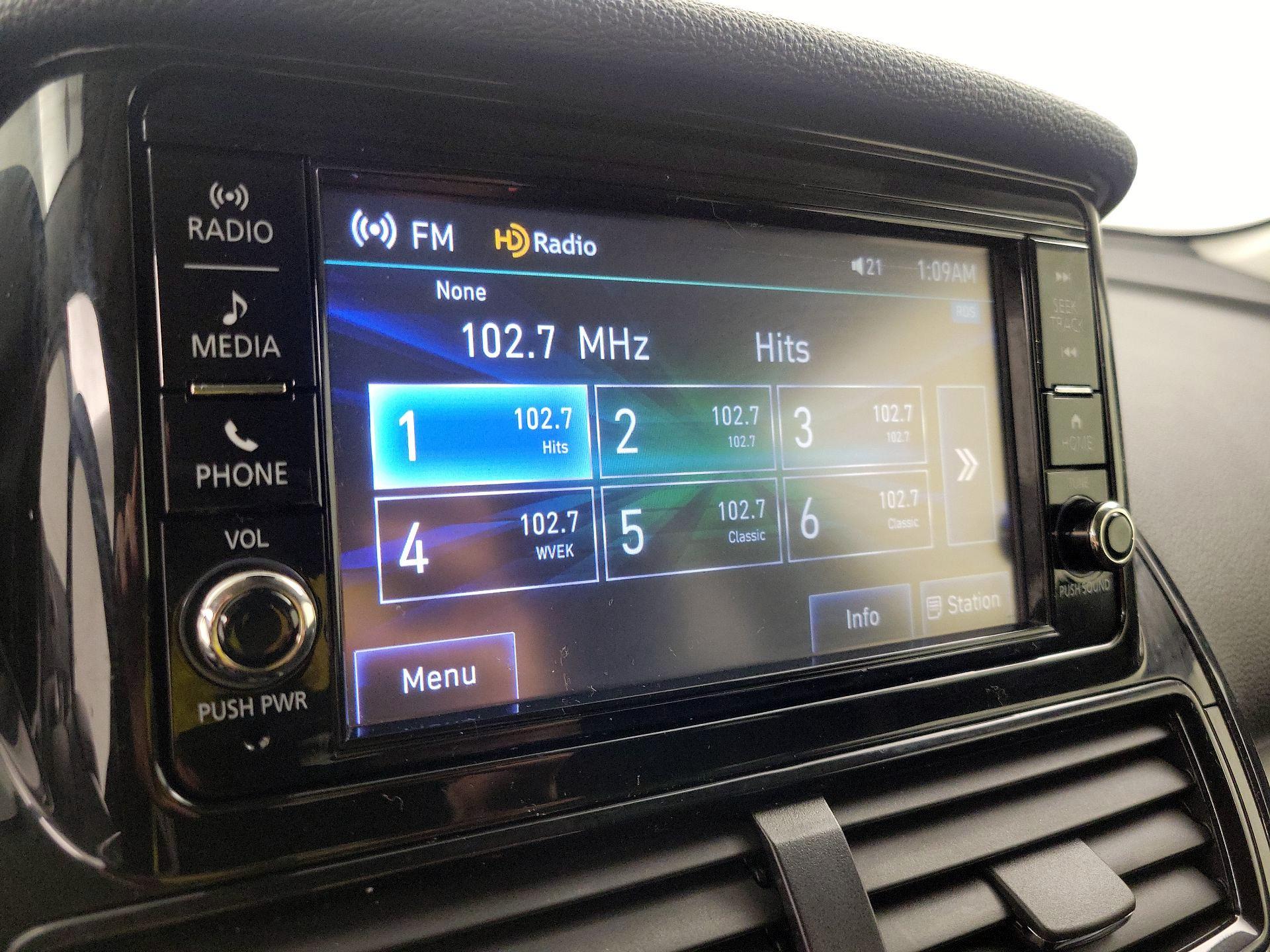 Thumbnail: 2023 Mitsubishi Eclipse Cross - 15