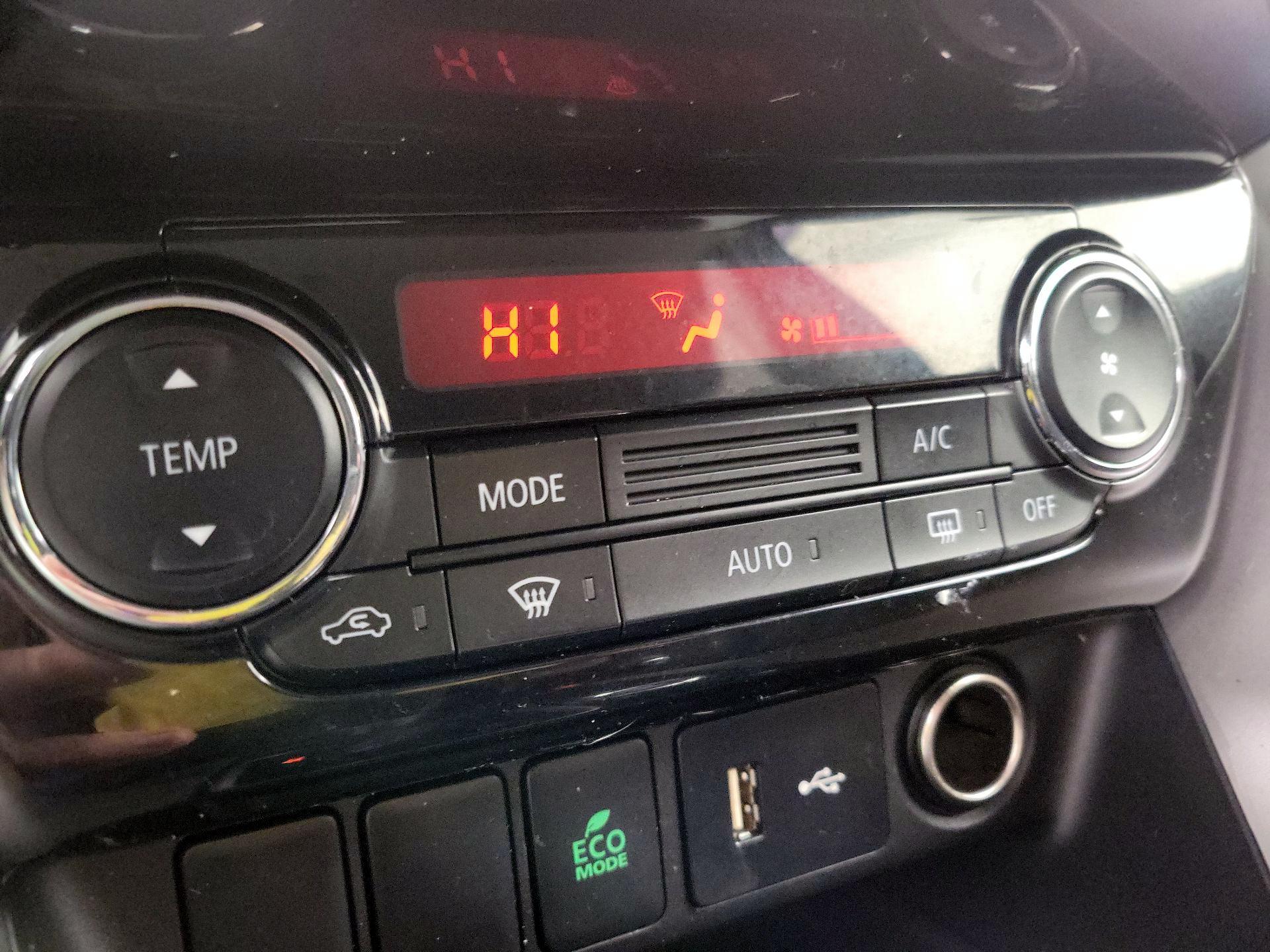 Thumbnail: 2023 Mitsubishi Eclipse Cross - 16