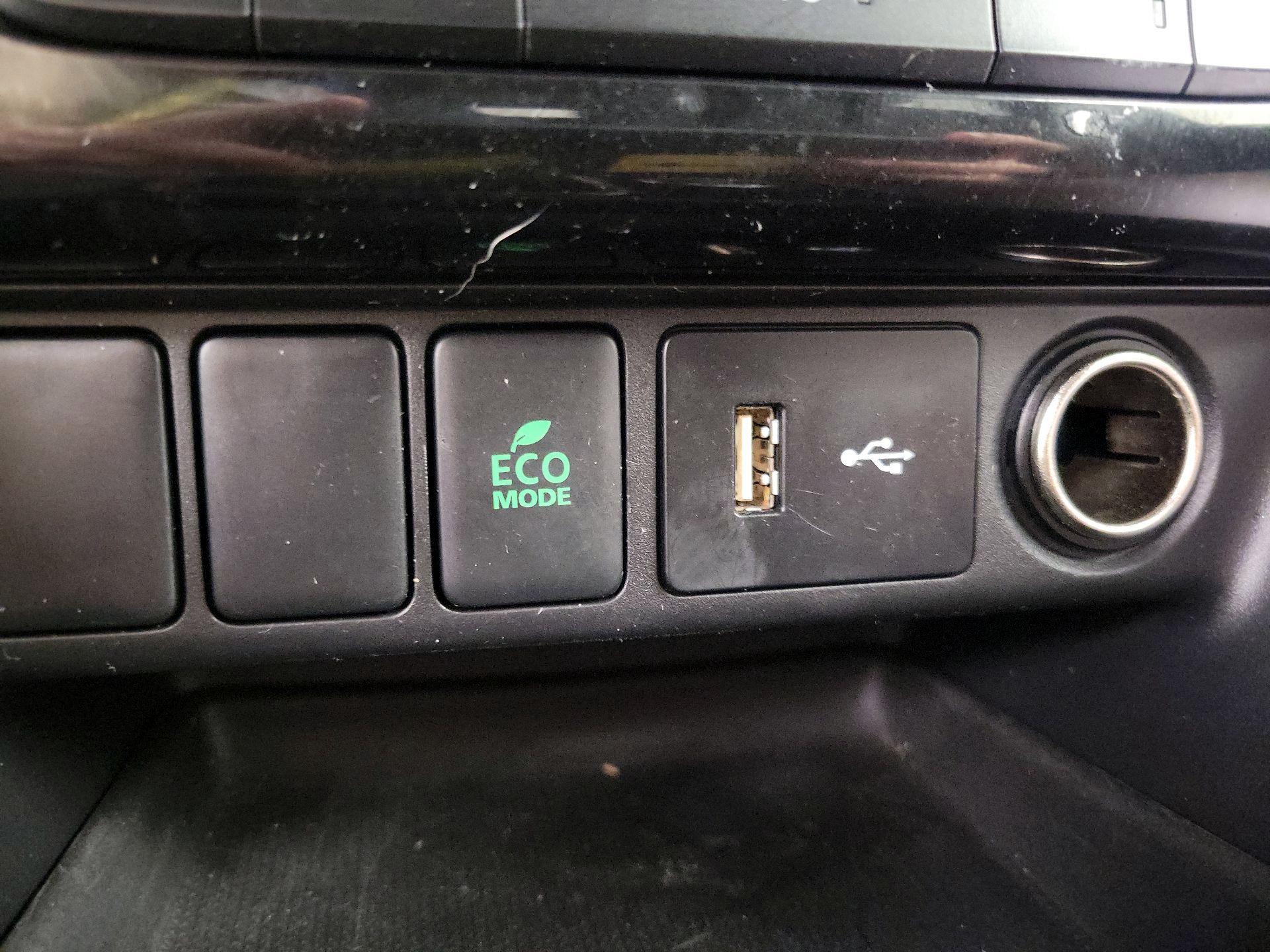 Thumbnail: 2023 Mitsubishi Eclipse Cross - 18