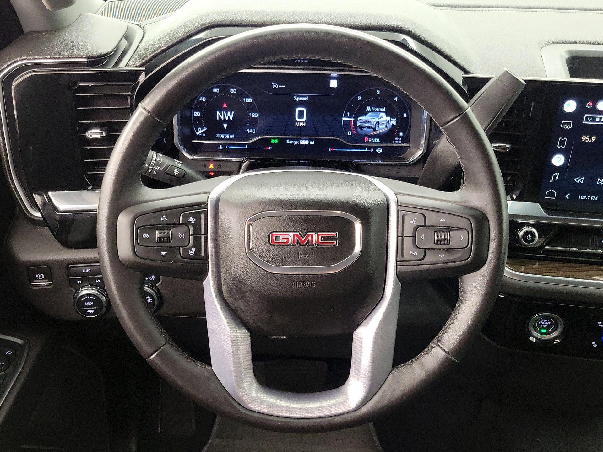 Thumbnail: 2022 GMC Sierra 1500 - 10