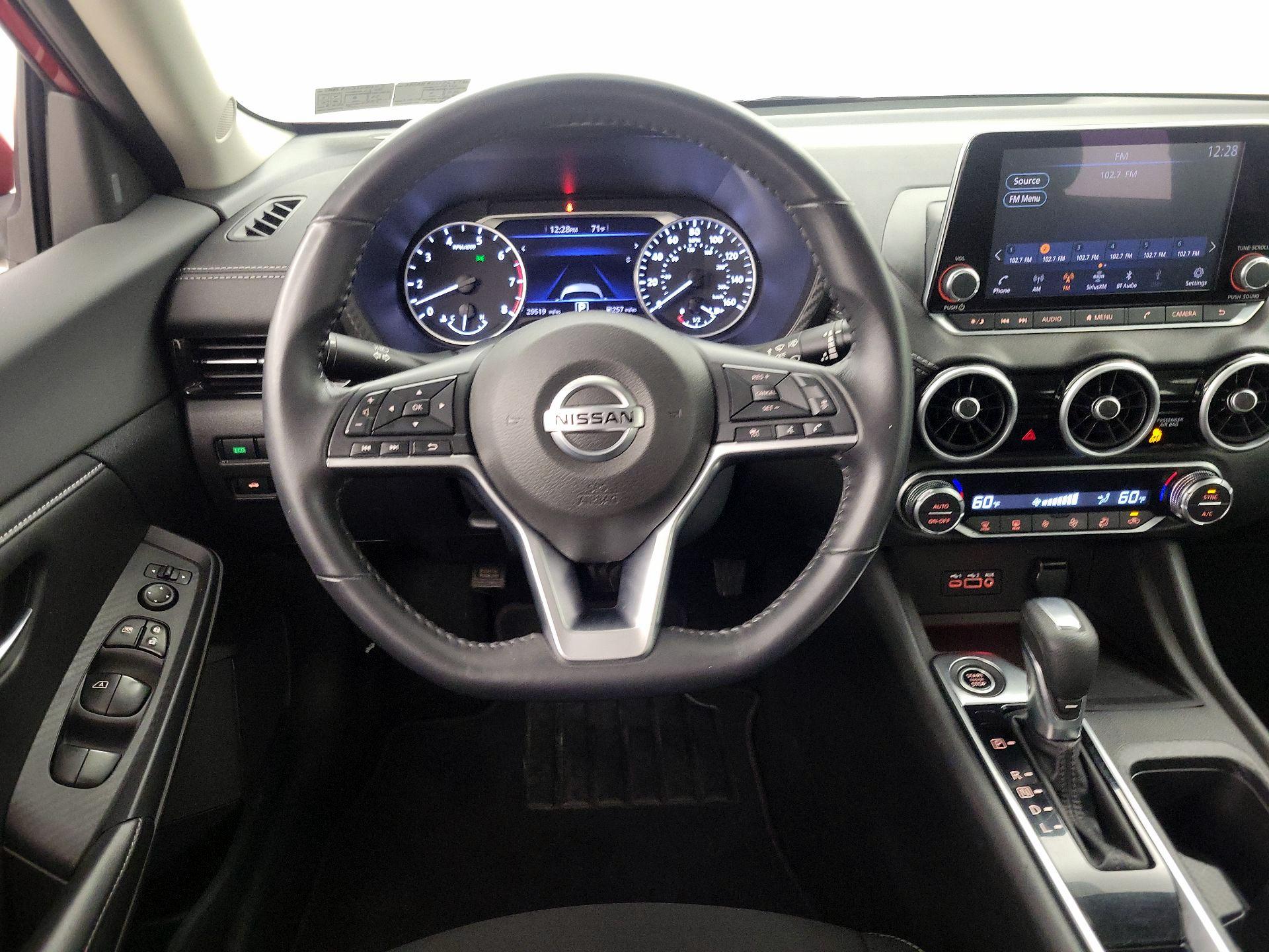 Thumbnail: 2020 Nissan Sentra - 10