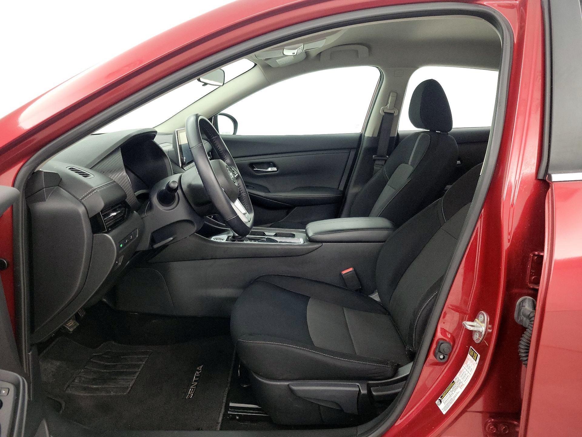 Thumbnail: 2020 Nissan Sentra - 11