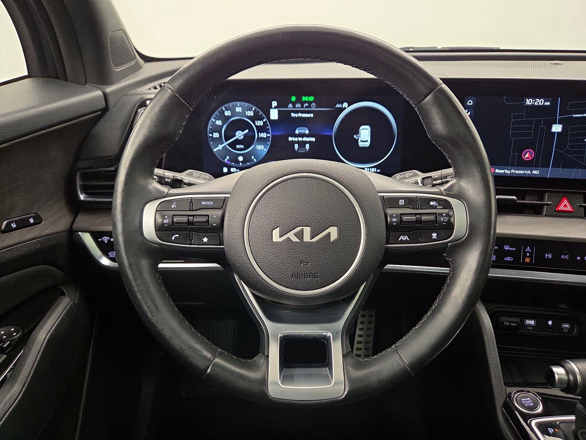 Thumbnail: 2023 Kia Sportage - 10