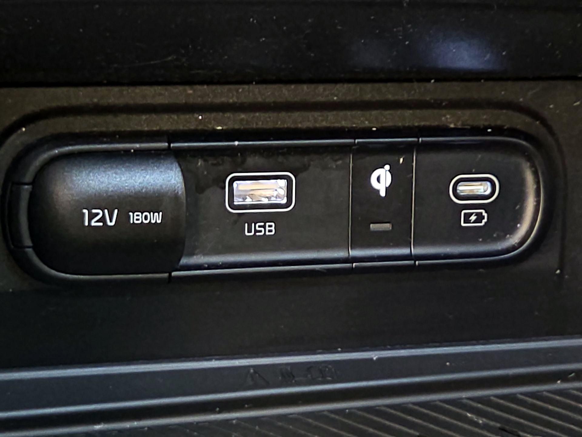 Thumbnail: 2023 Kia Sportage - 19